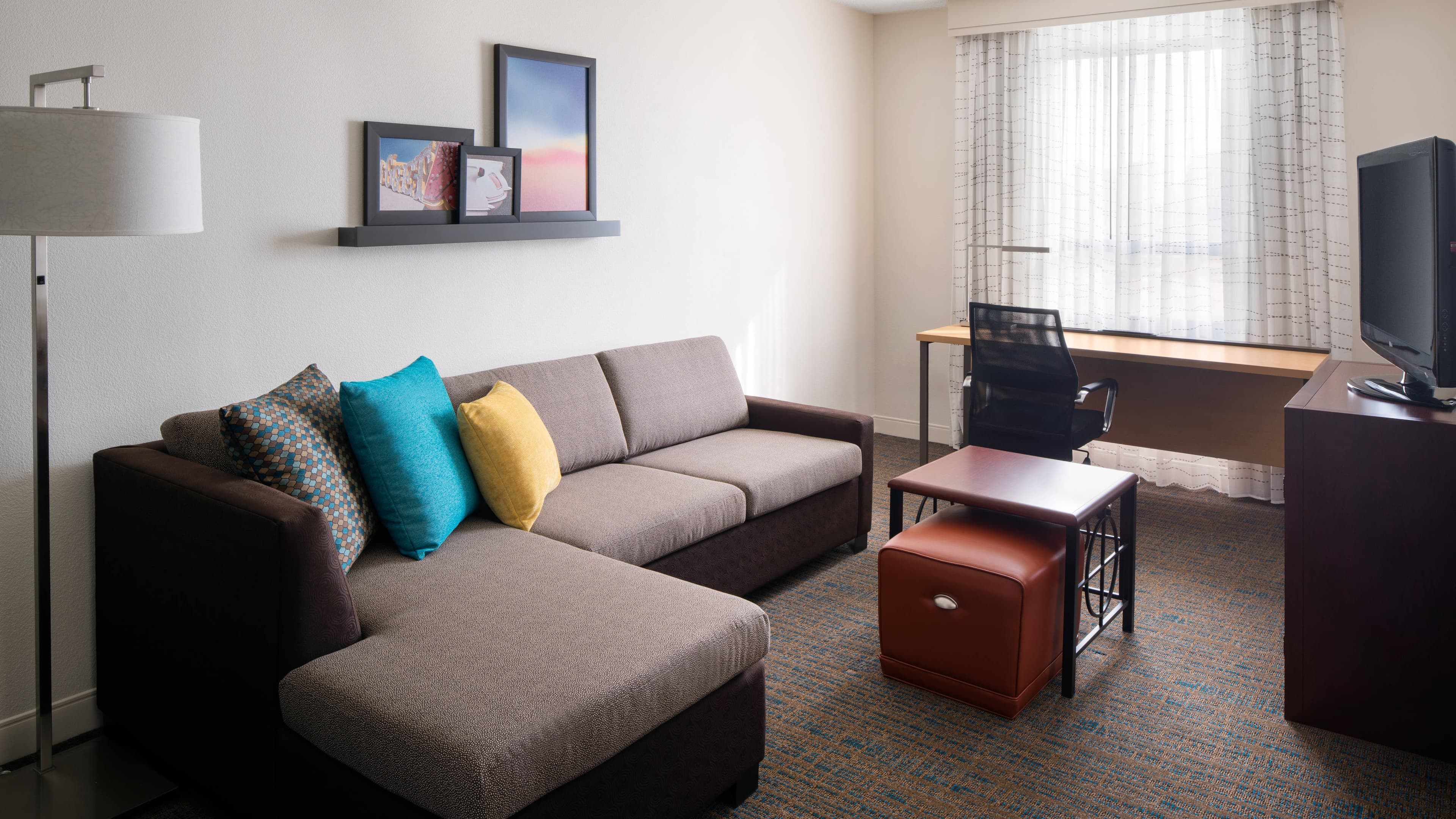 Residence Inn Las Vegas Hughes Center - Image 4