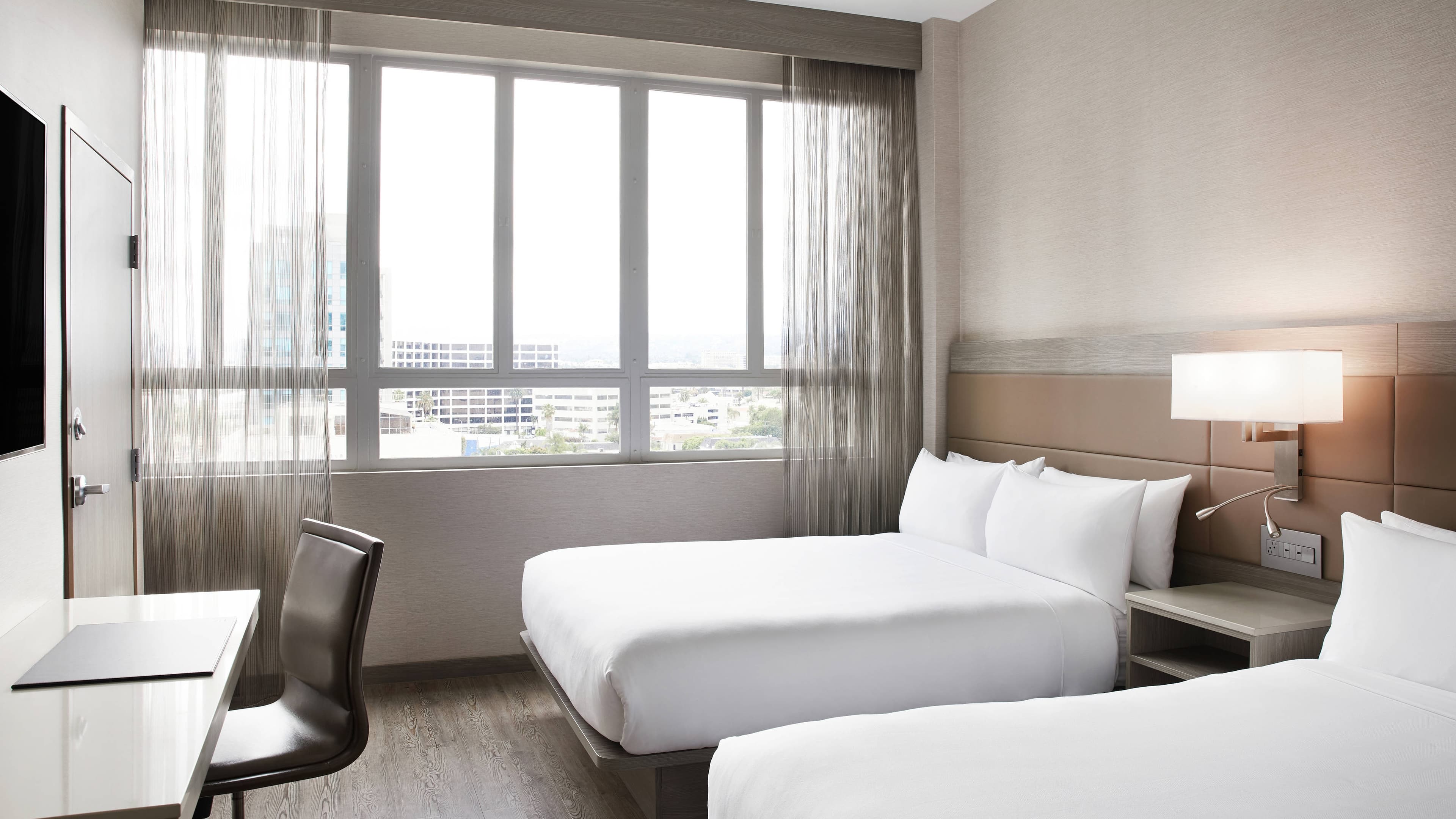 AC Hotel Beverly Hills — 10