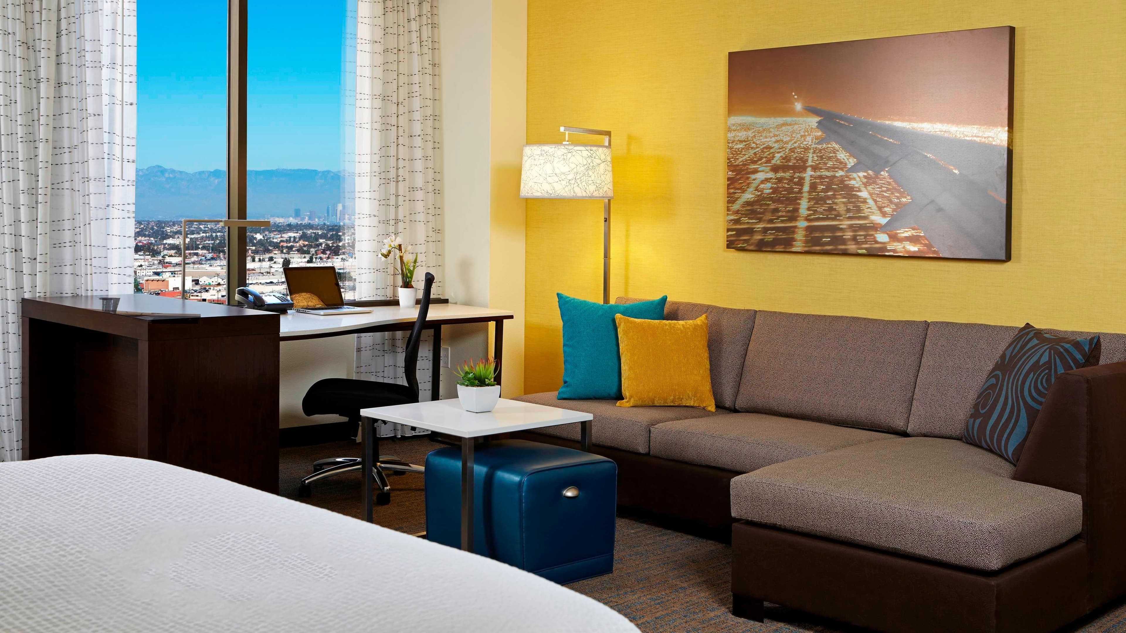 Residence Inn Los Angeles LAX/Century Boulevard — 7