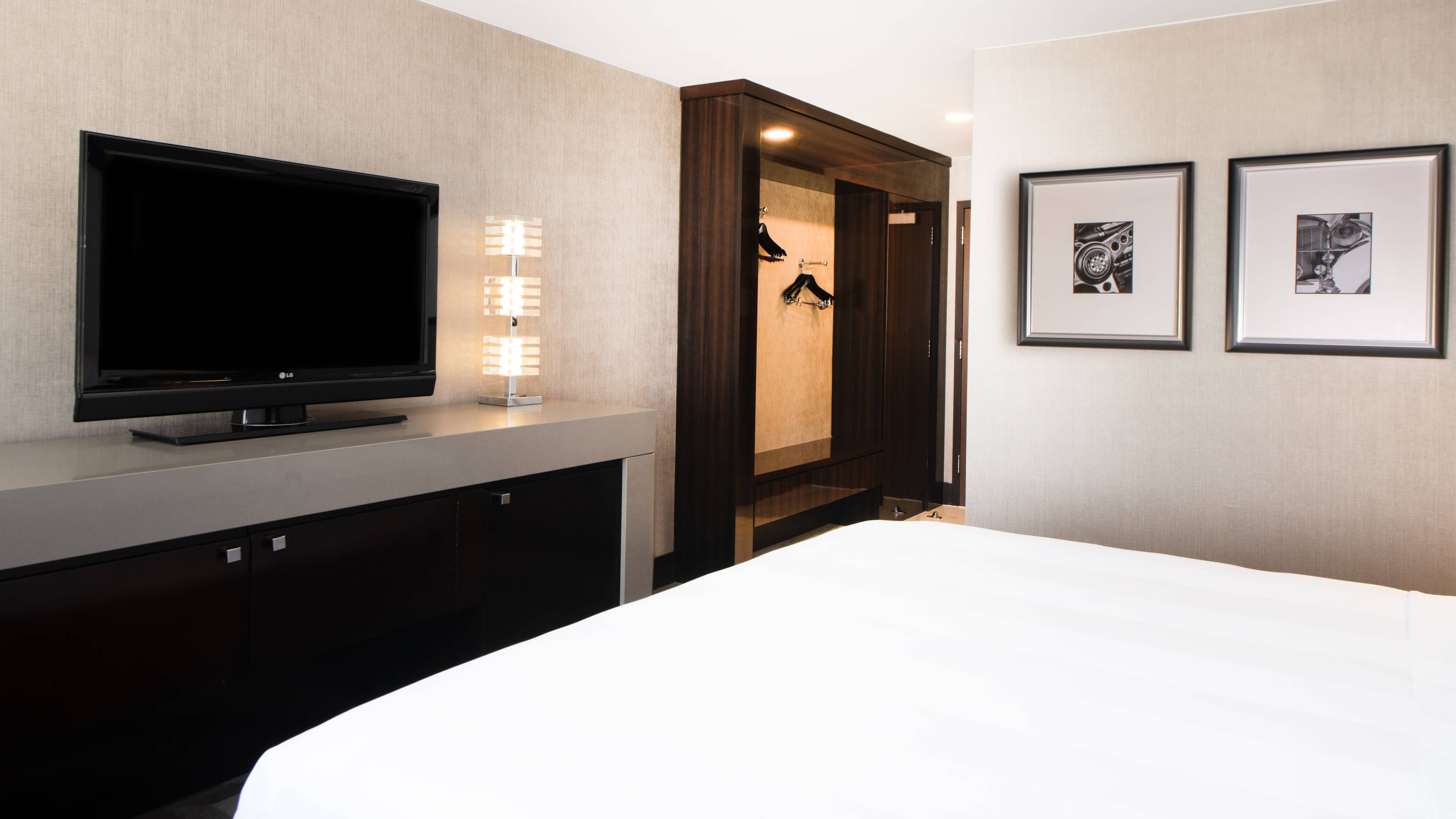 Beverly Hills Marriott — 27