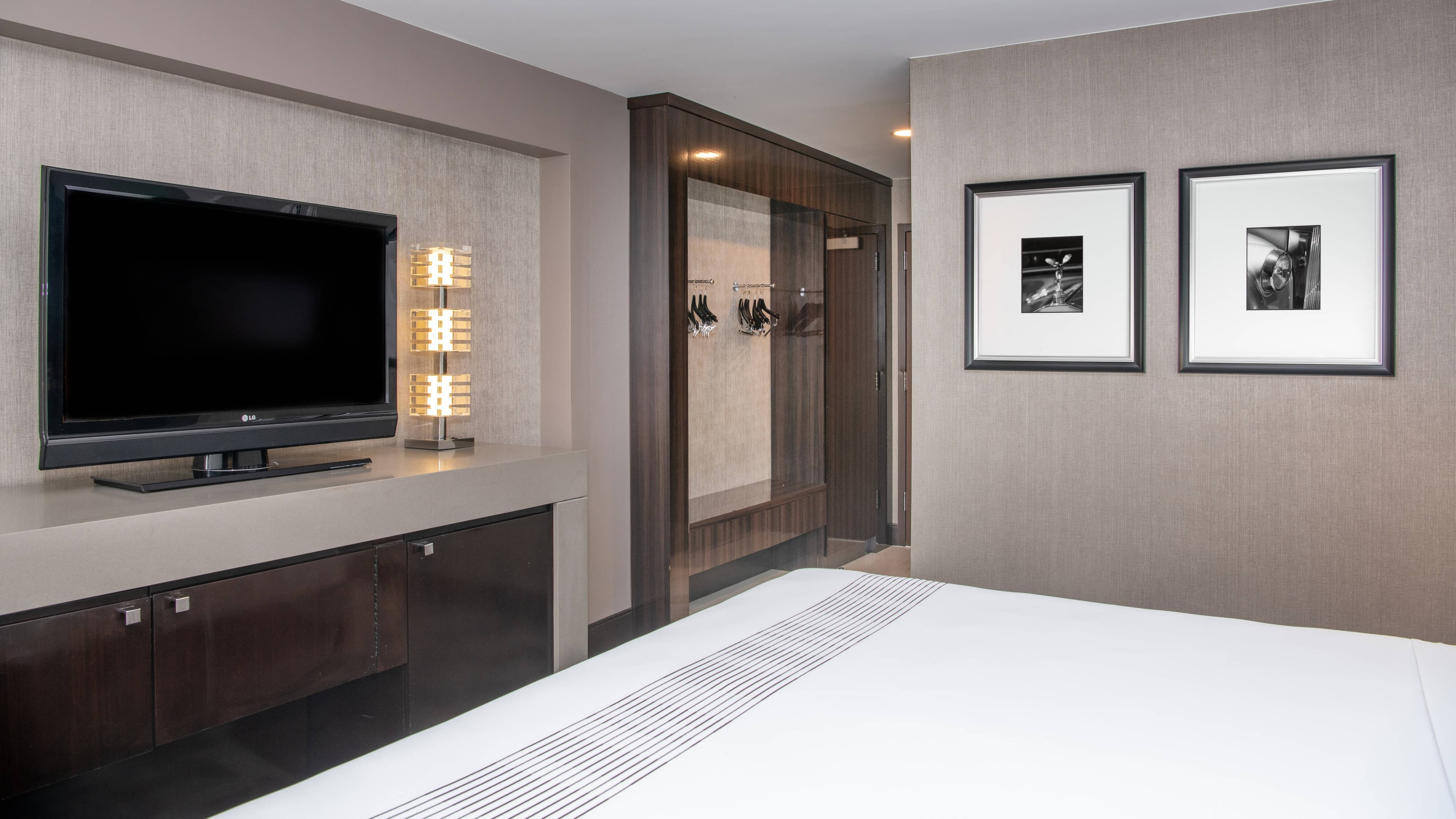 Beverly Hills Marriott — 17