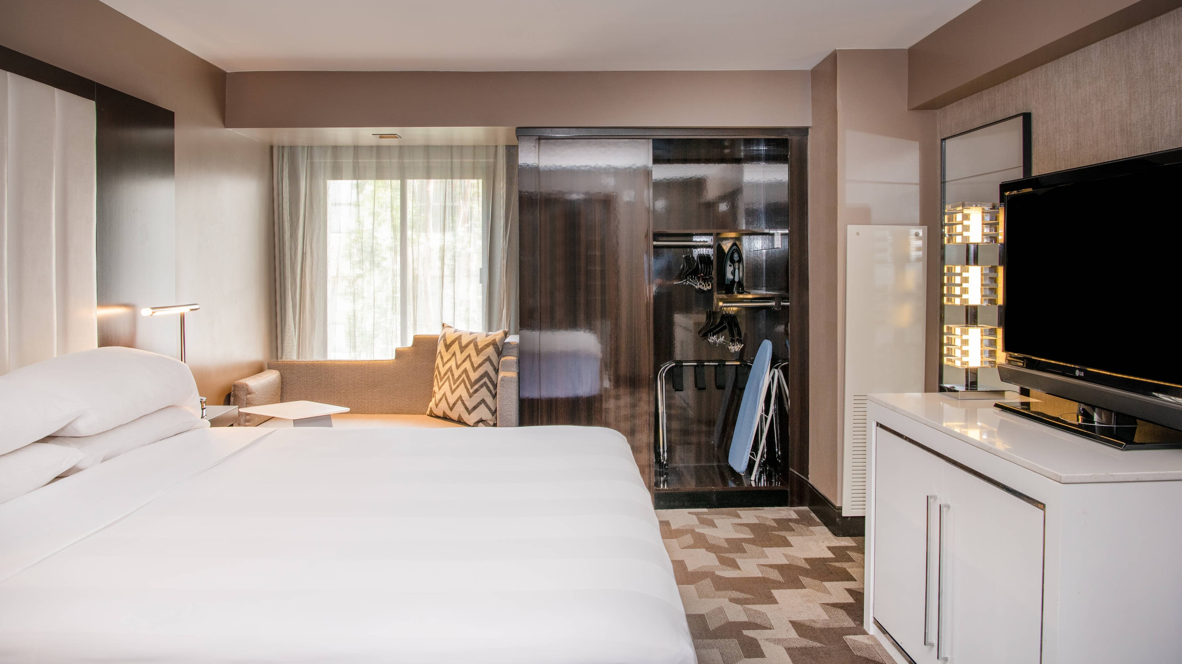 Beverly Hills Marriott — 30