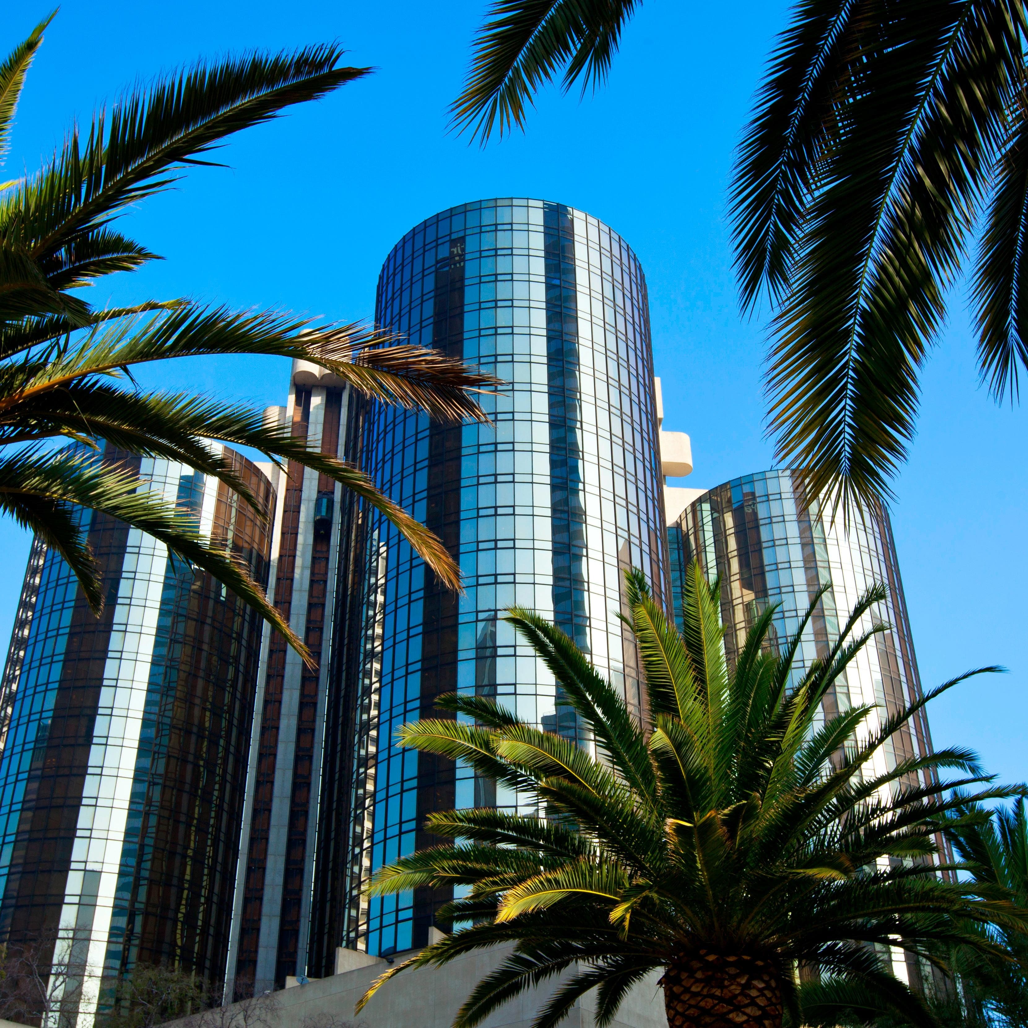 The Westin Bonaventure Hotel & Suites, Los Angeles - Image 1