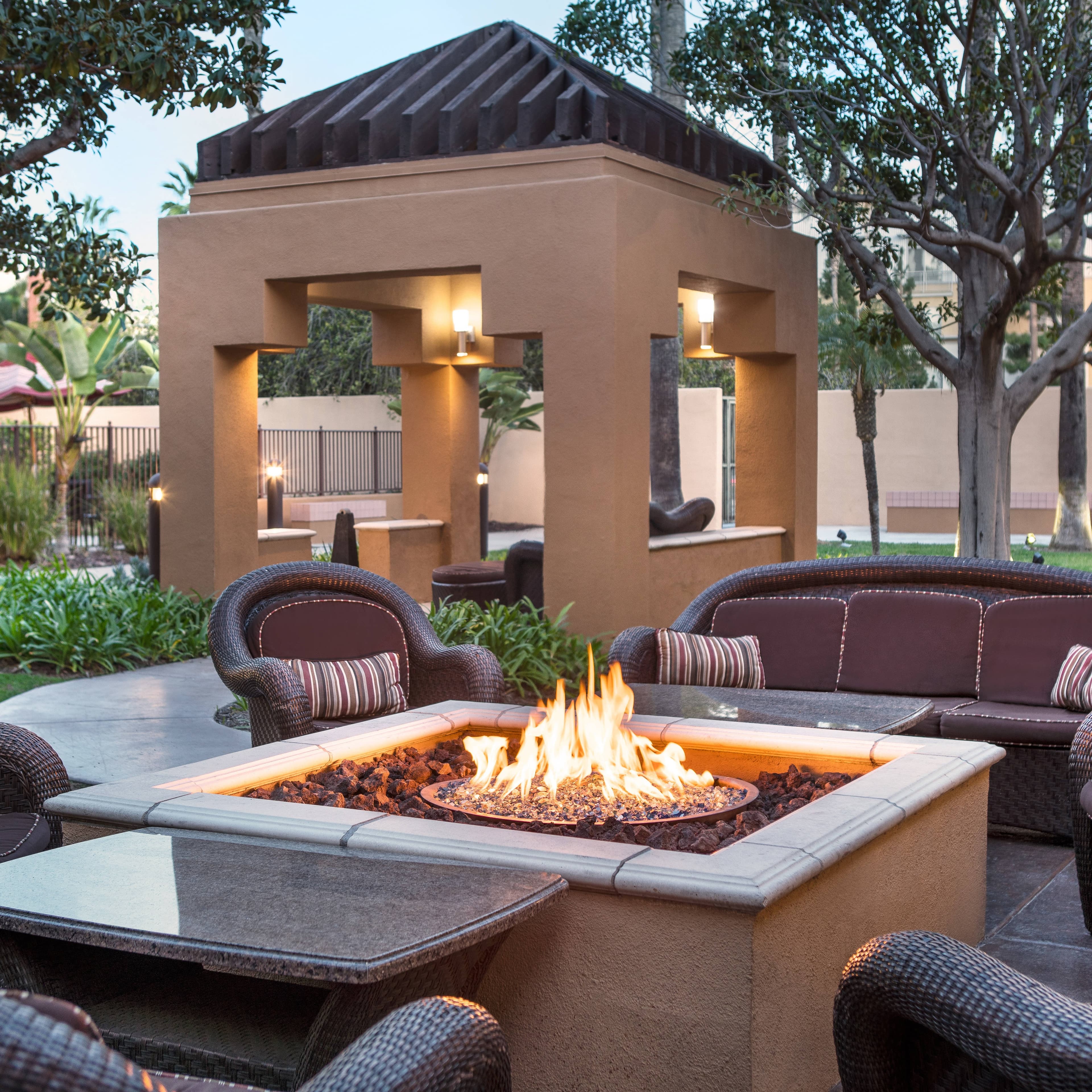 Courtyard Irvine John Wayne Airport/Orange County - Image 1