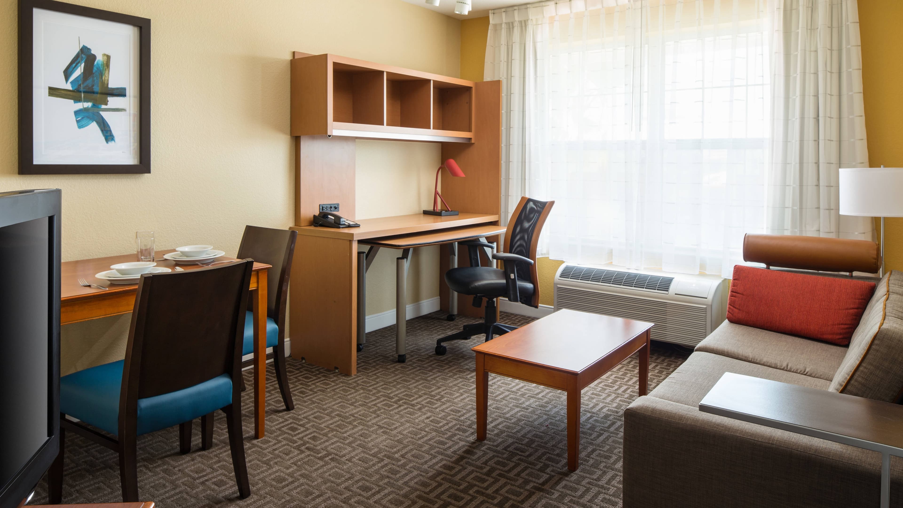 TownePlace Suites Los Angeles LAX/Manhattan Beach - Image 5