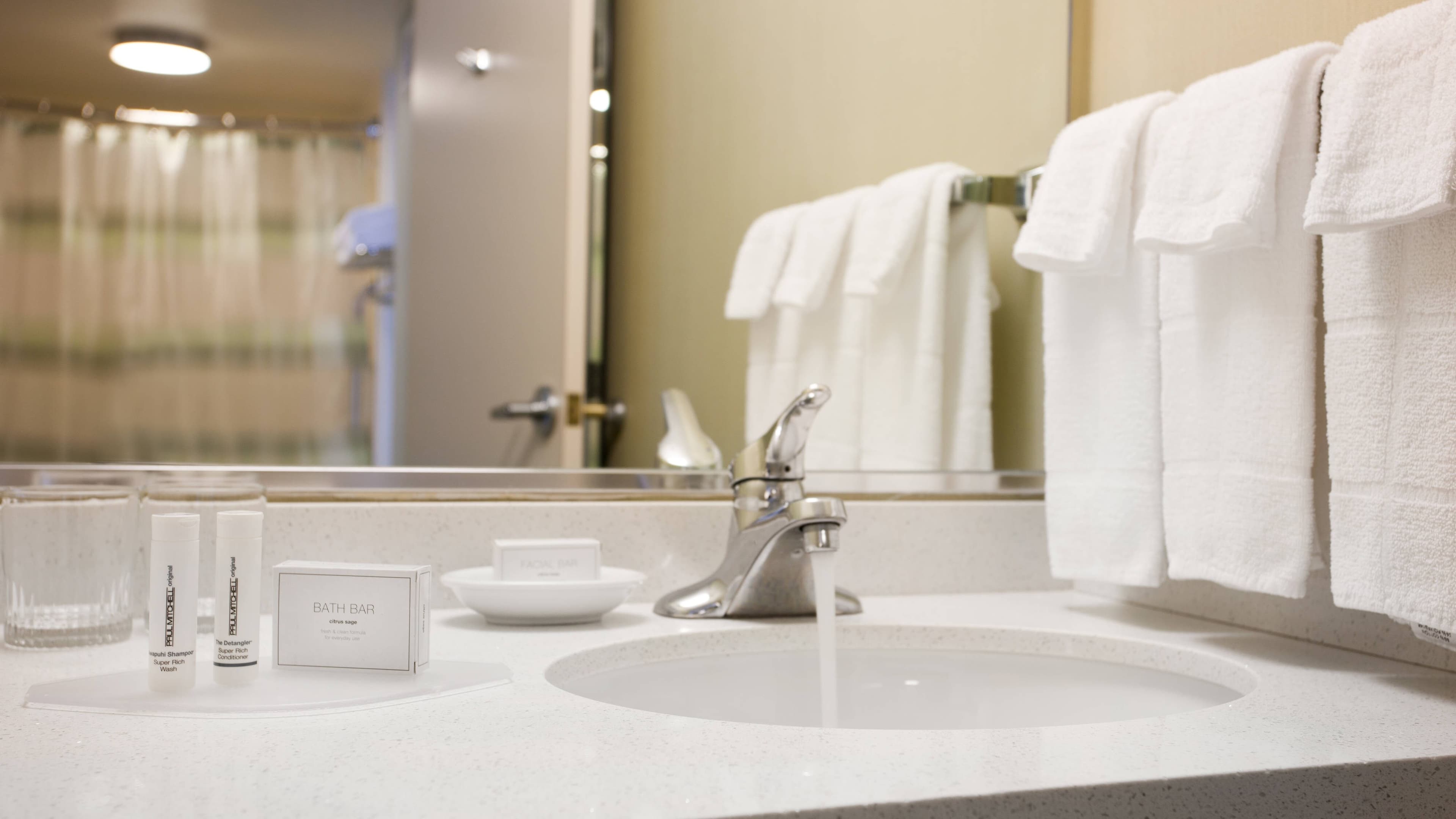 SpringHill Suites Los Angeles LAX/Manhattan Beach - Image 5