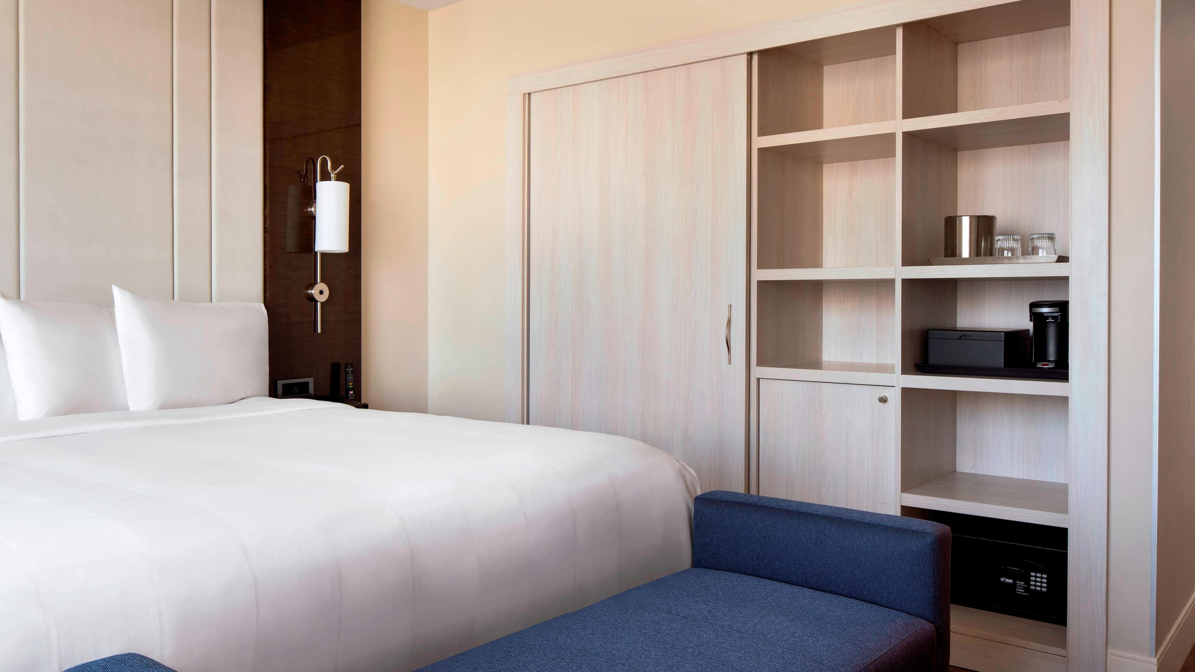 Irvine Marriott — 41