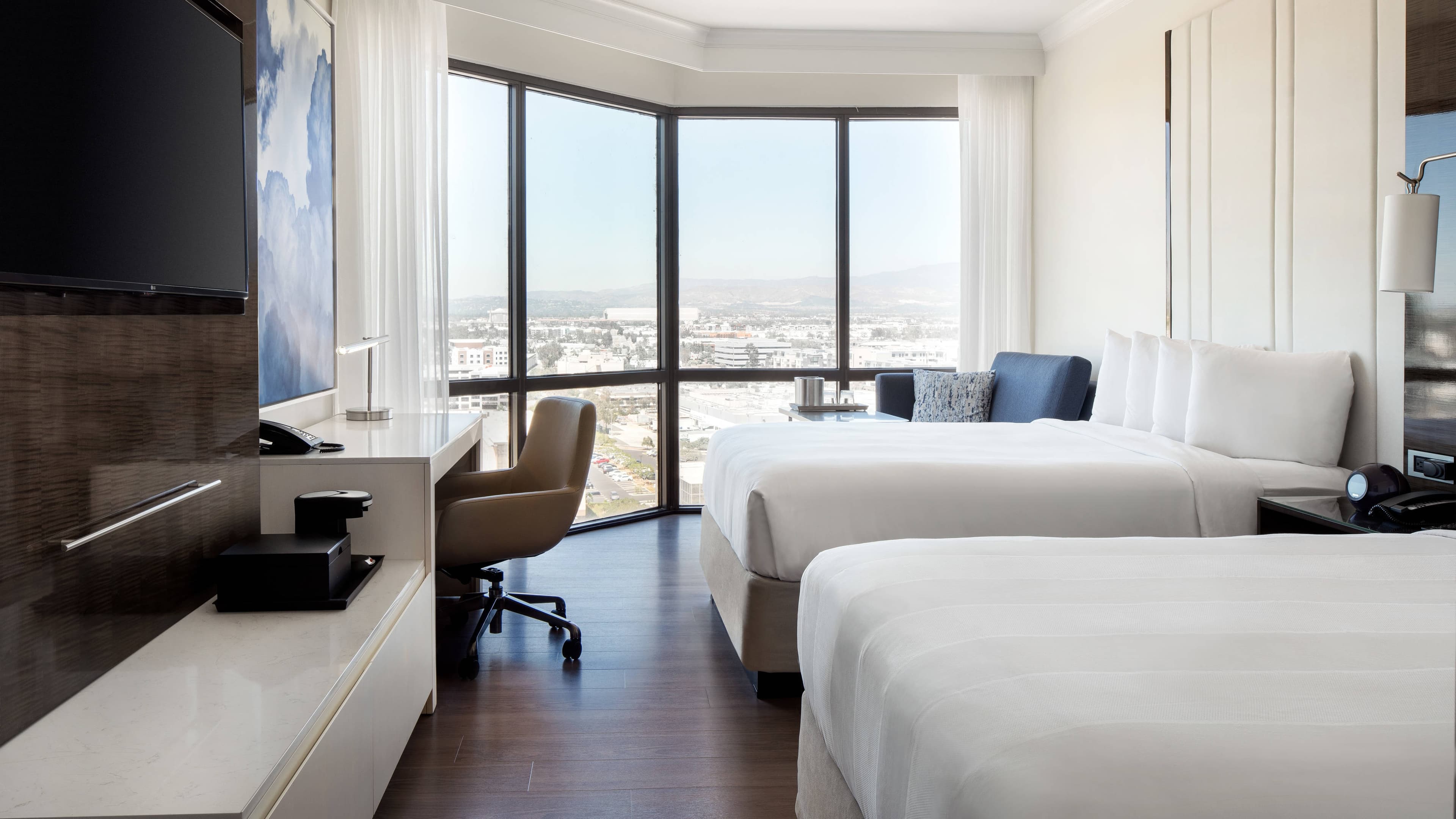 Irvine Marriott — 51