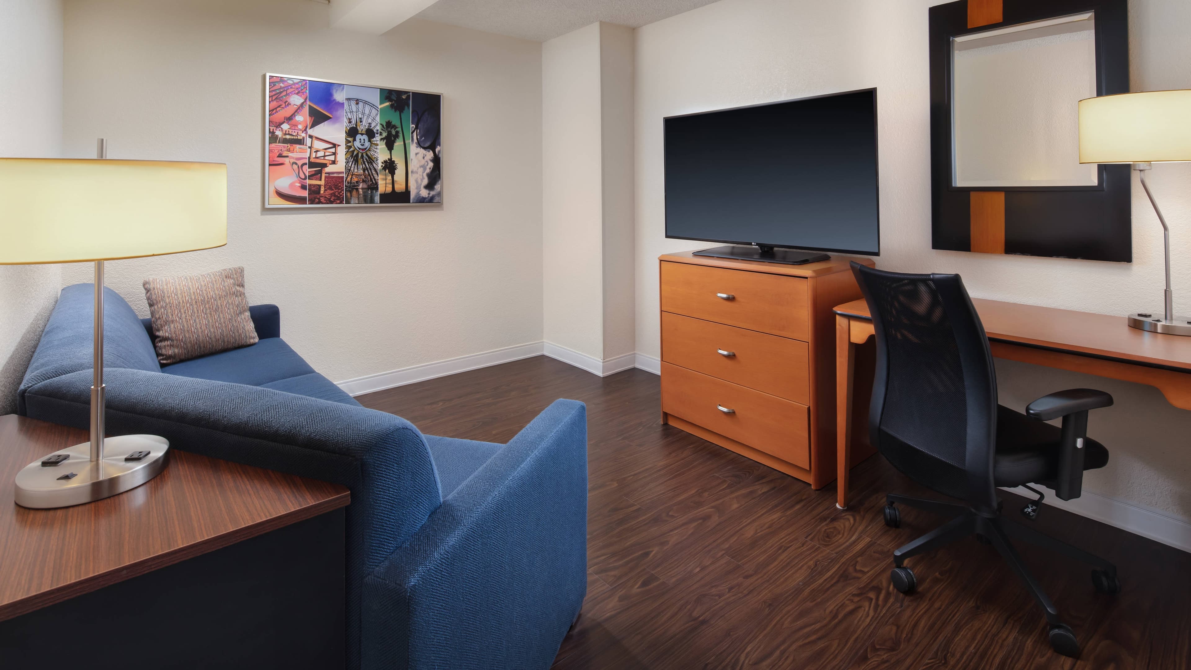 Fairfield Anaheim Resort — 27