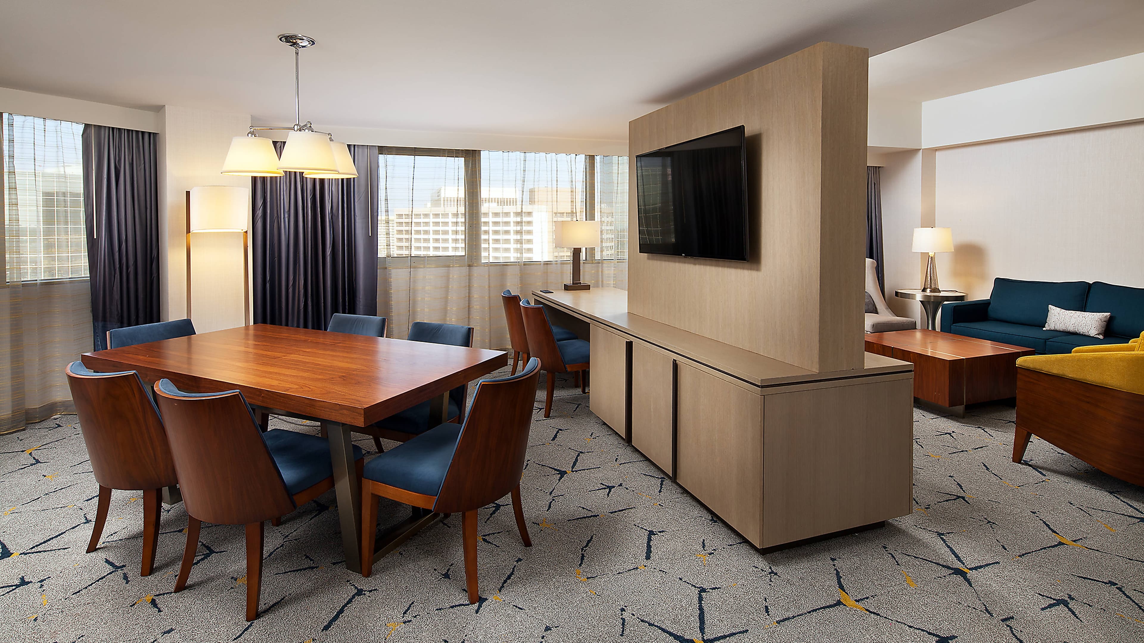 Sheraton Gateway Los Angeles Hotel — 15