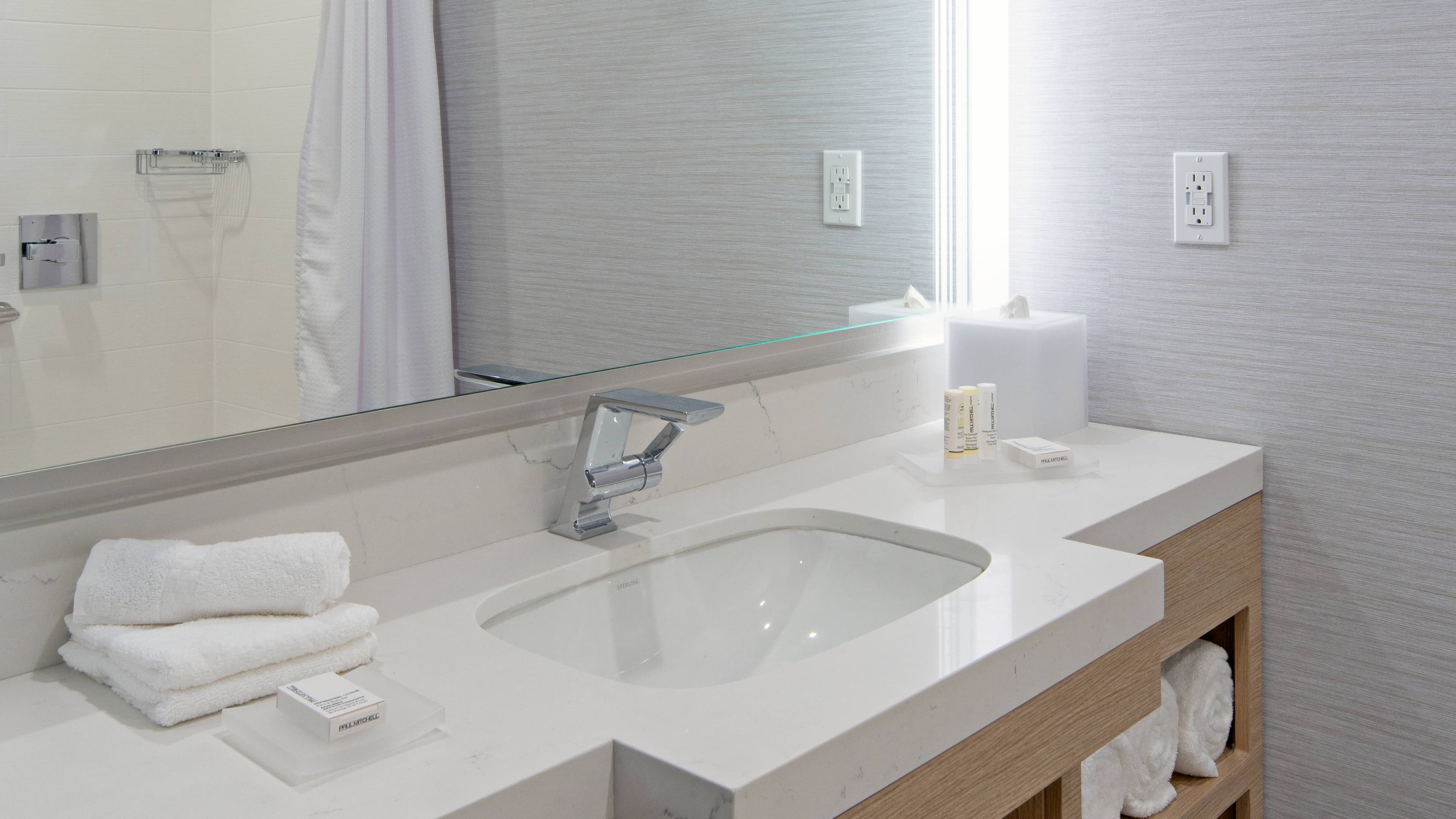 Suite - Image 6