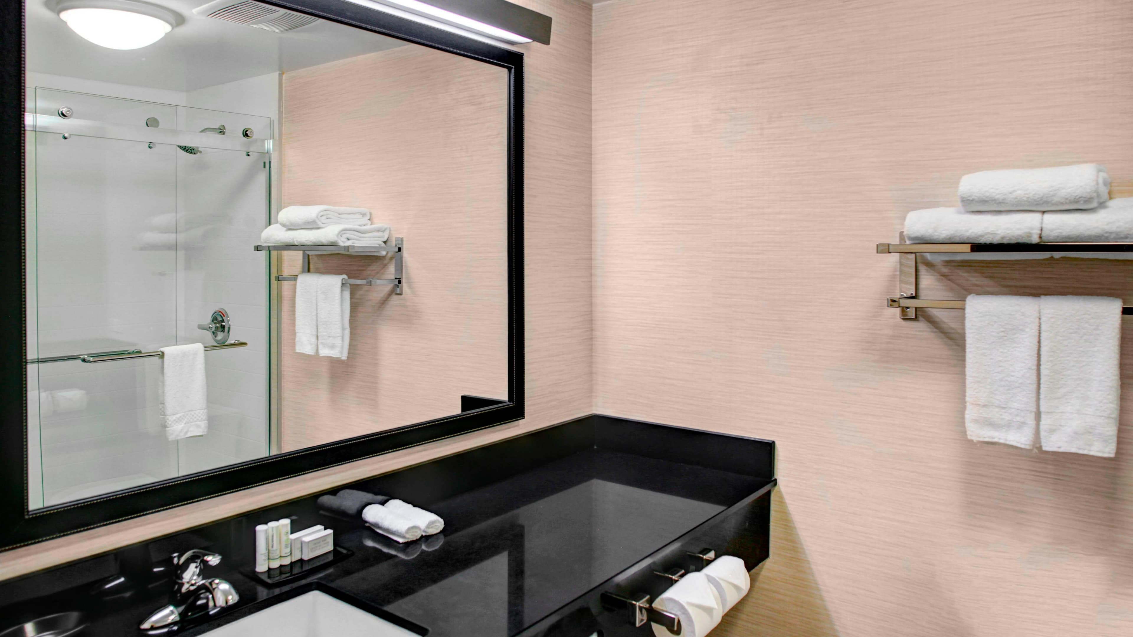 Fairfield Inn & Suites Los Angeles LAX/El Segundo - Image 3