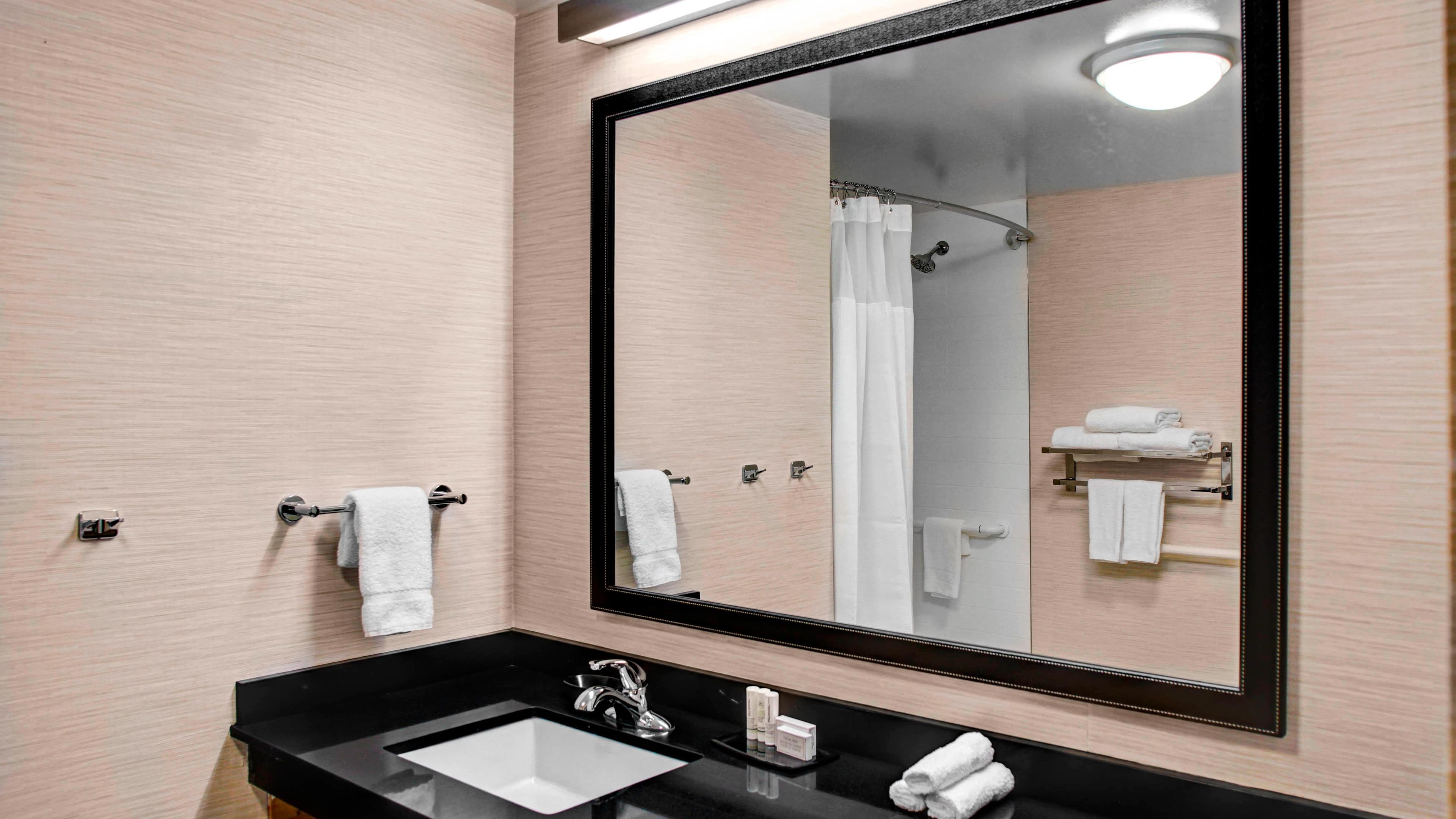 Fairfield Inn & Suites Los Angeles LAX/El Segundo - Image 4