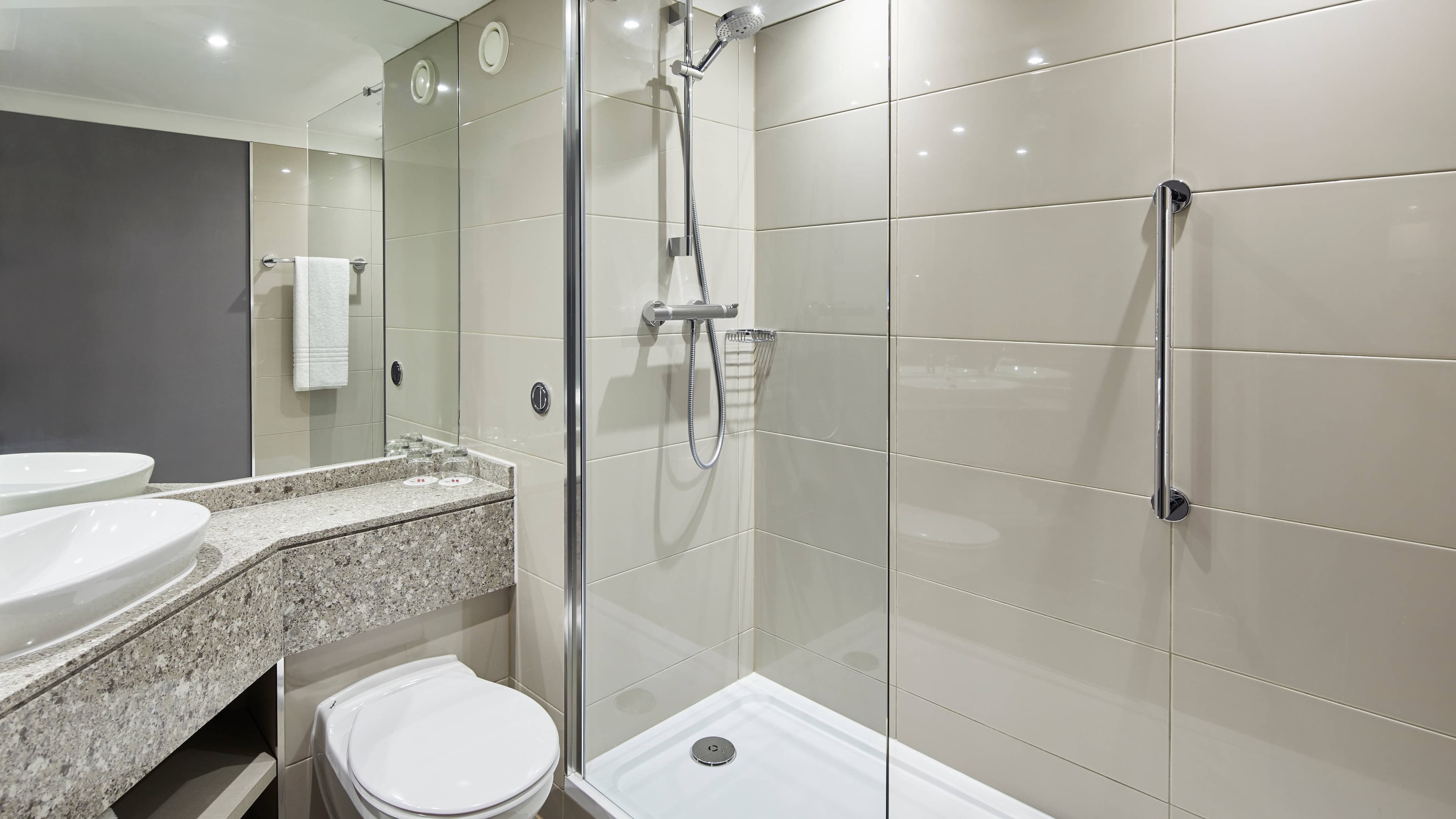 Leeds Marriott Hotel — 7