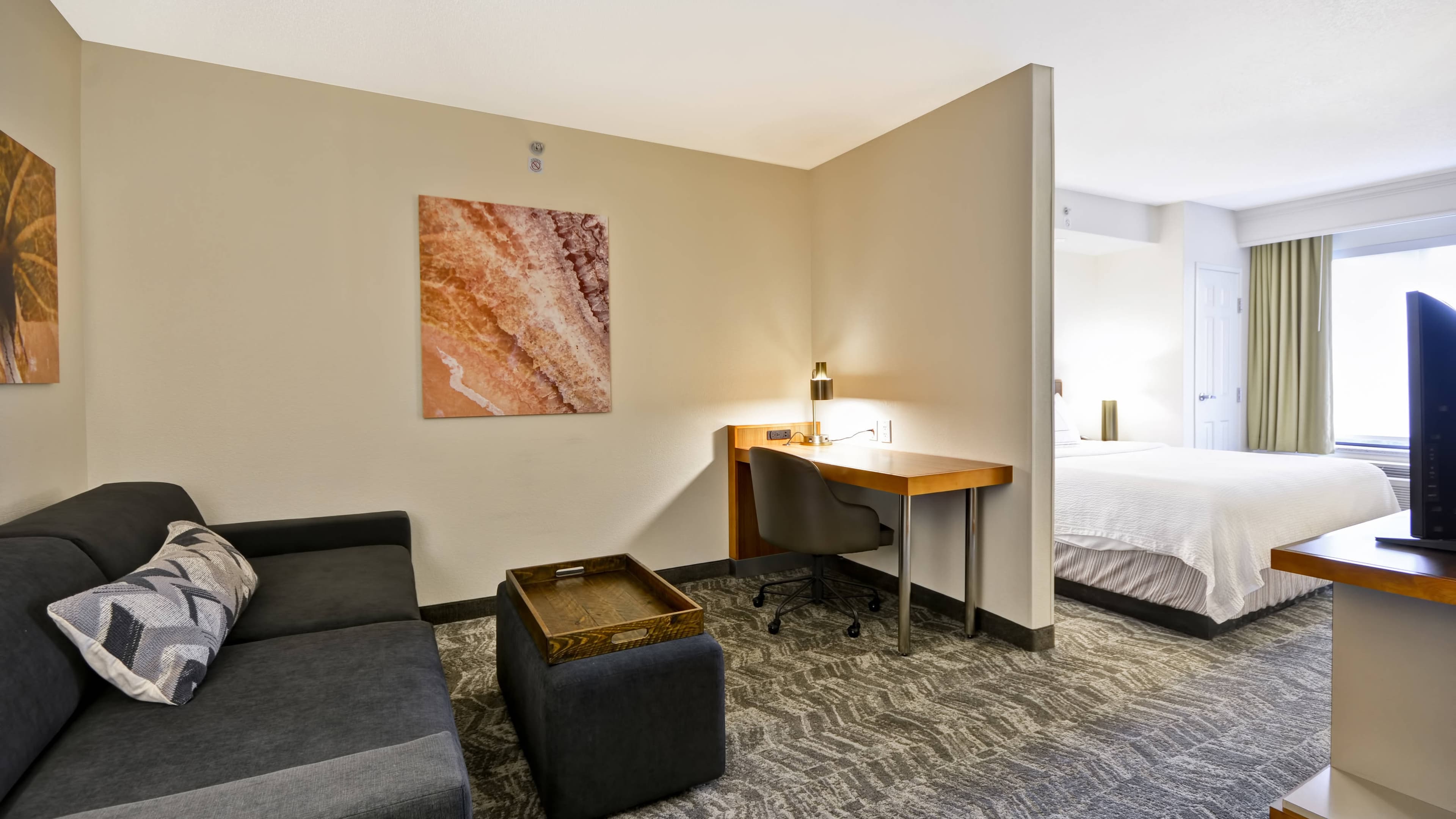 SpringHill Suites Lexington Near the University of Kentucky - Image 2