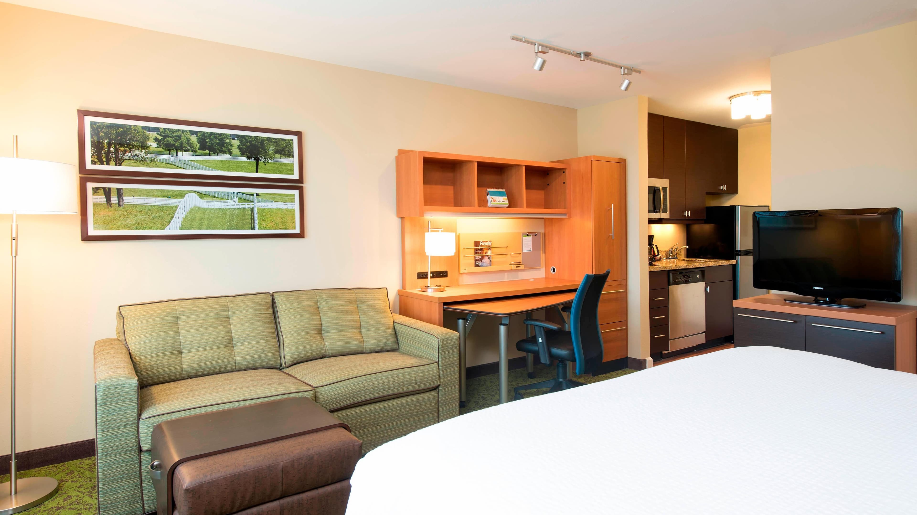 TownePlace Suites Lexington South/Hamburg Place - Image 5