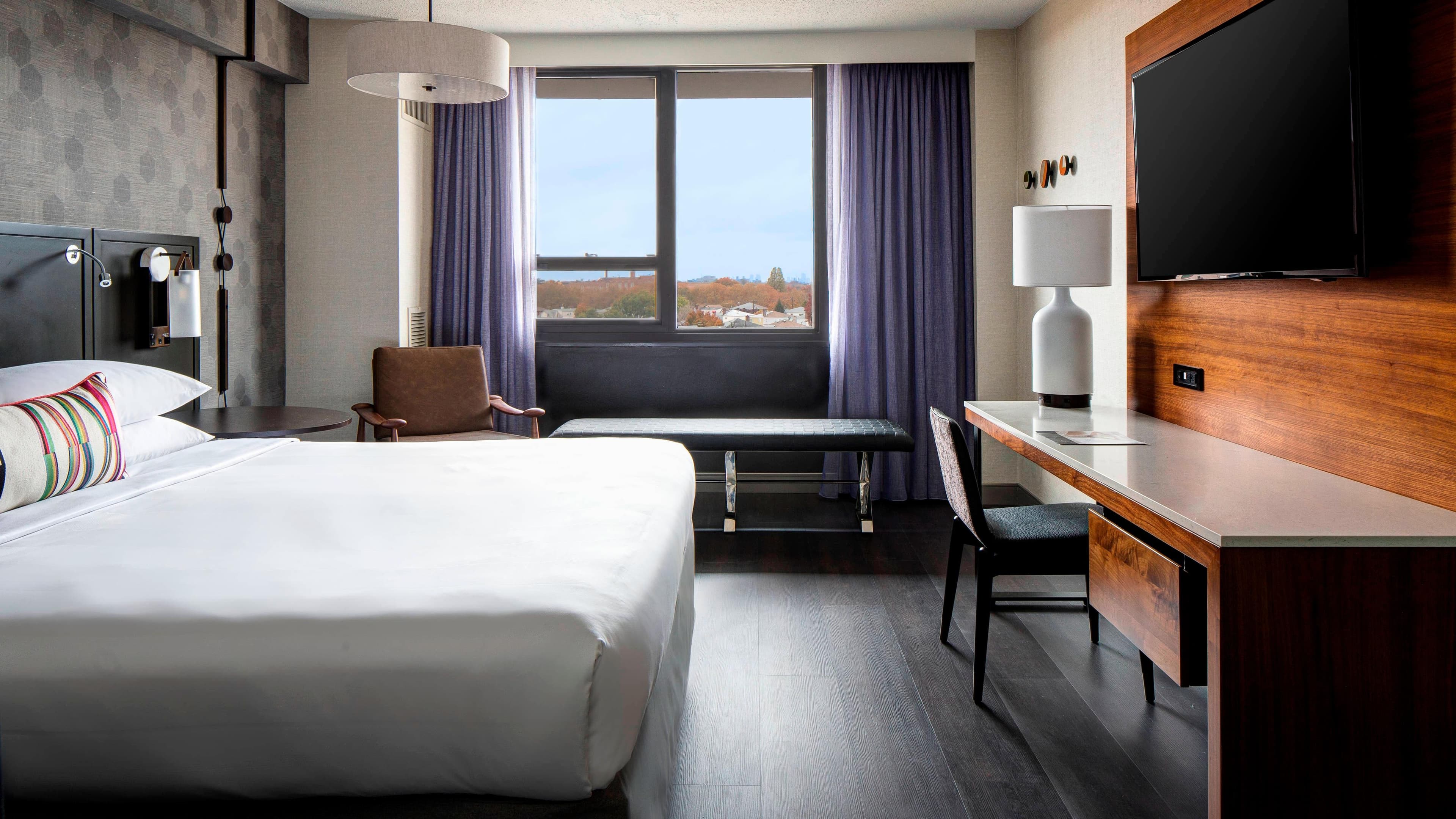 New York LaGuardia Airport Marriott — 12