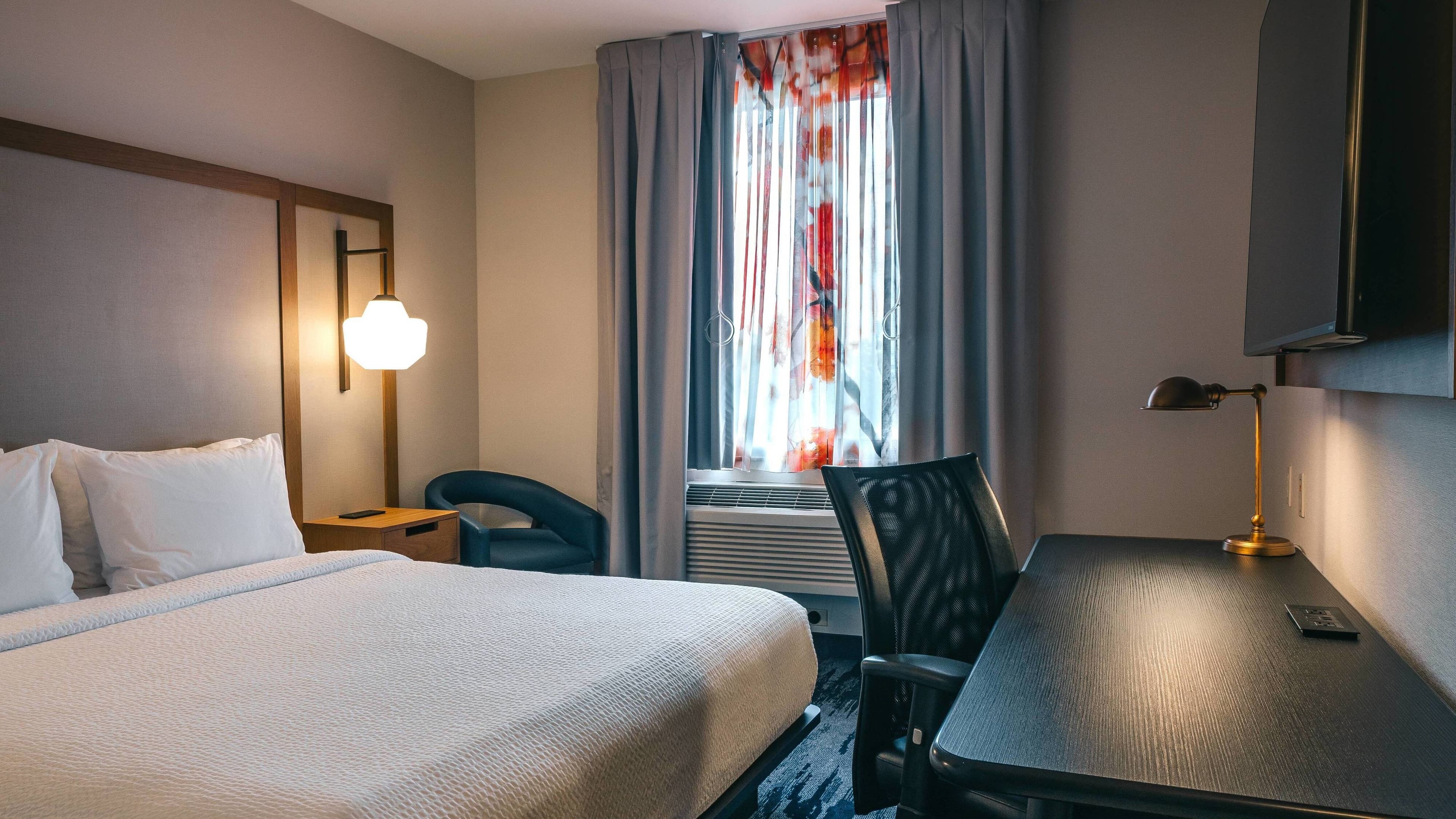 Fairfield Inn New York LaGuardia Airport/Astoria - Image 4