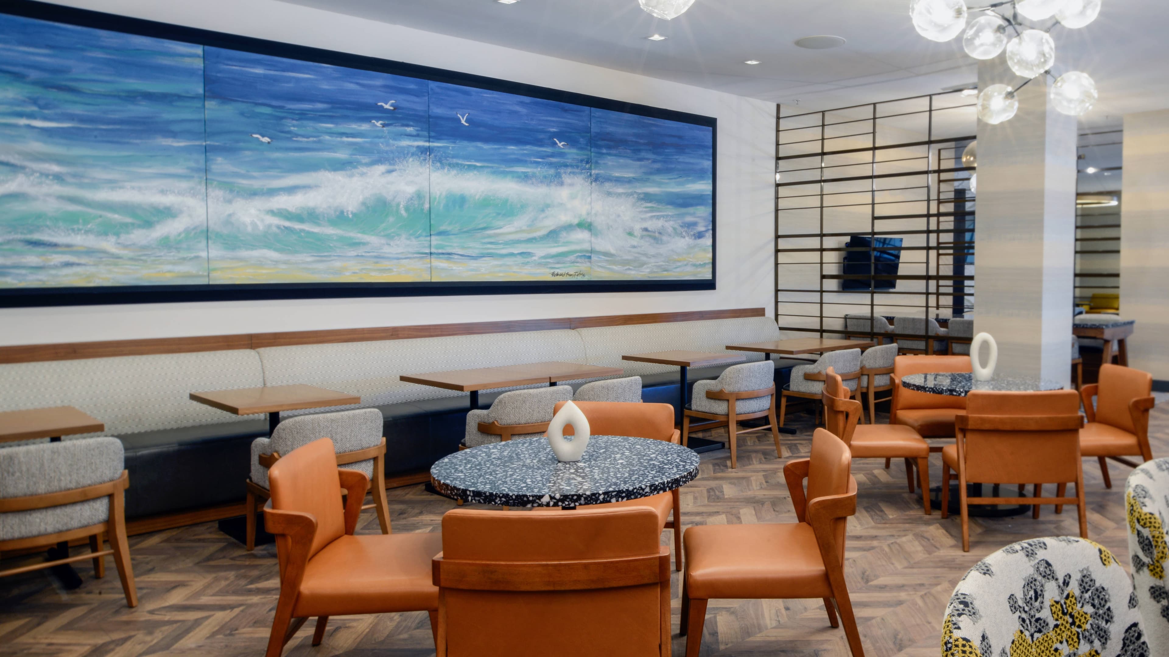 Long Beach Marriott - Image 3