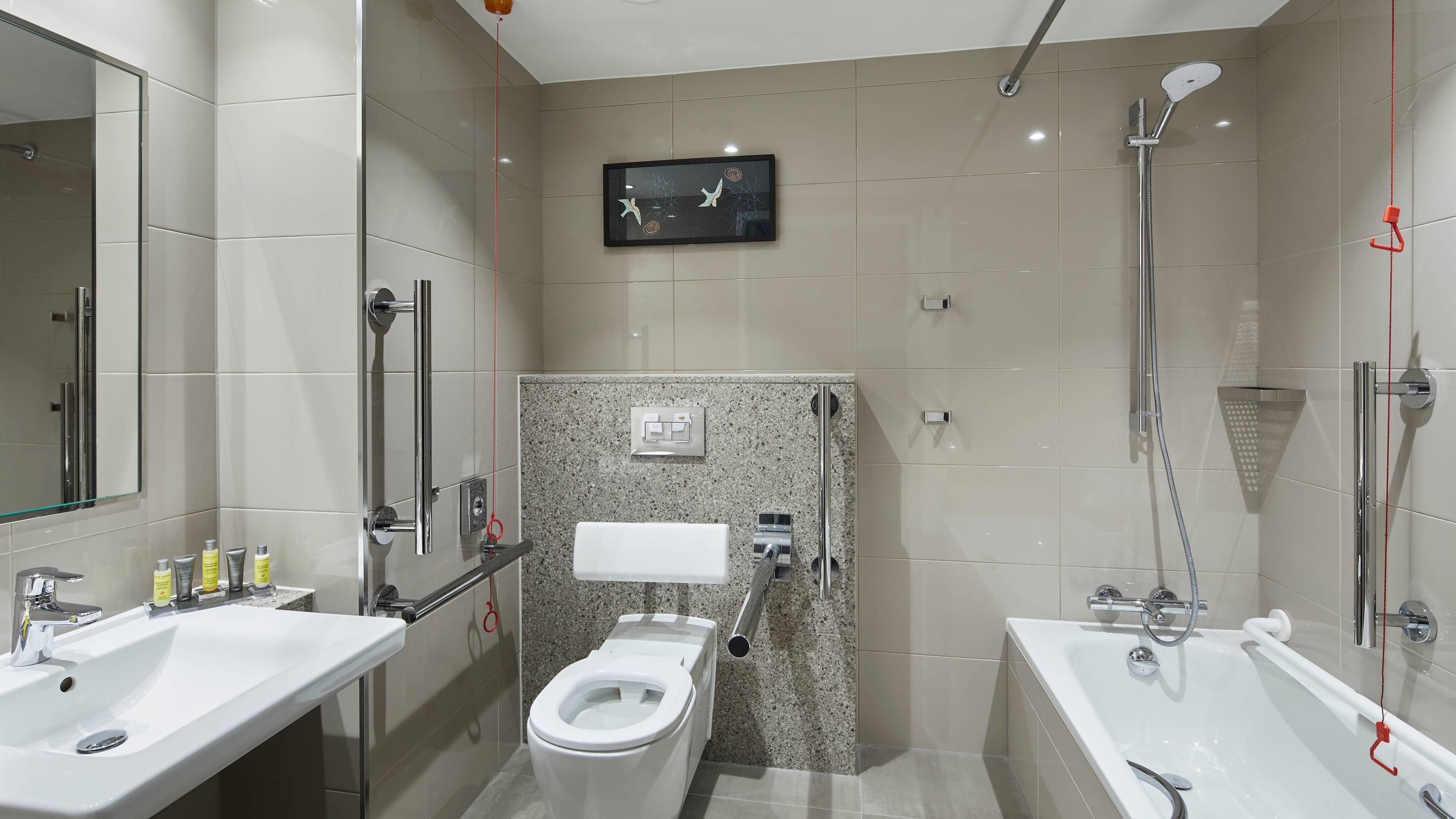 Deluxe Room - Image 5
