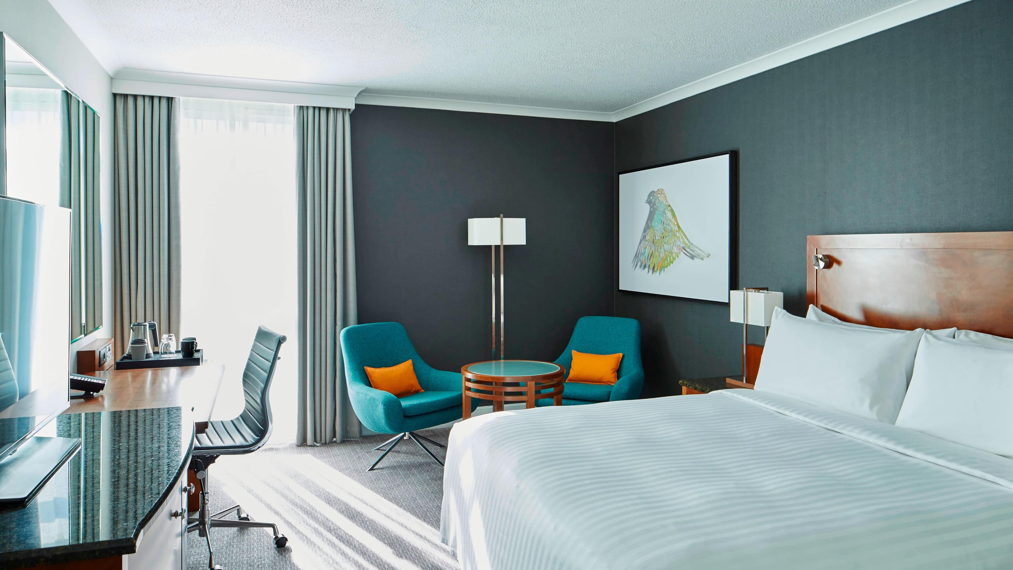 Deluxe Room - Image 2