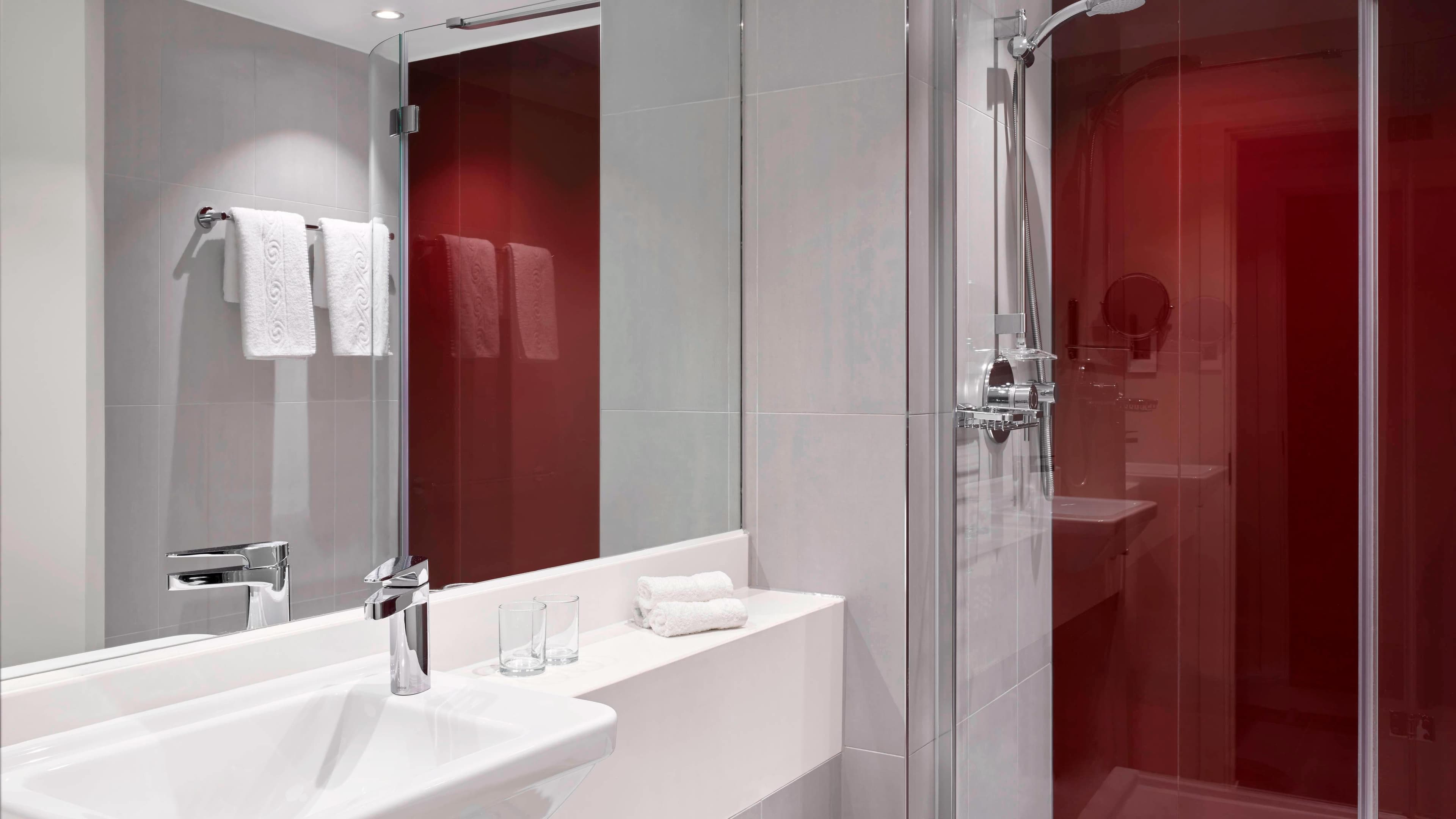Sheraton Heathrow Hotel - Image 4