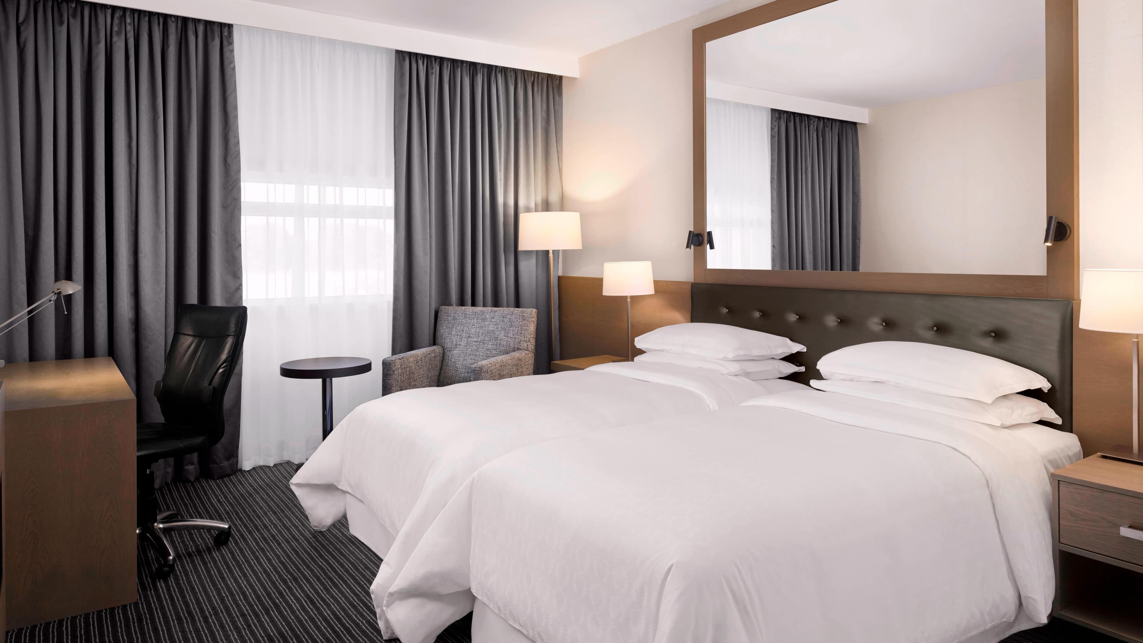 Sheraton Heathrow Hotel — 7