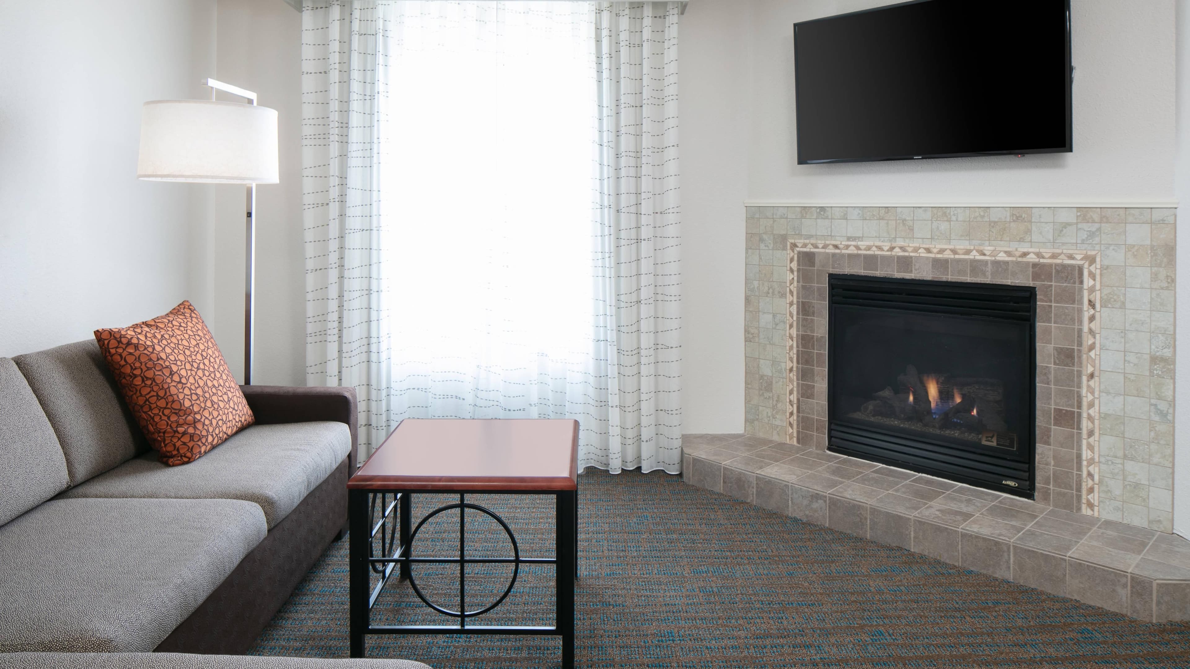Residence Inn Lincoln South - Image 2