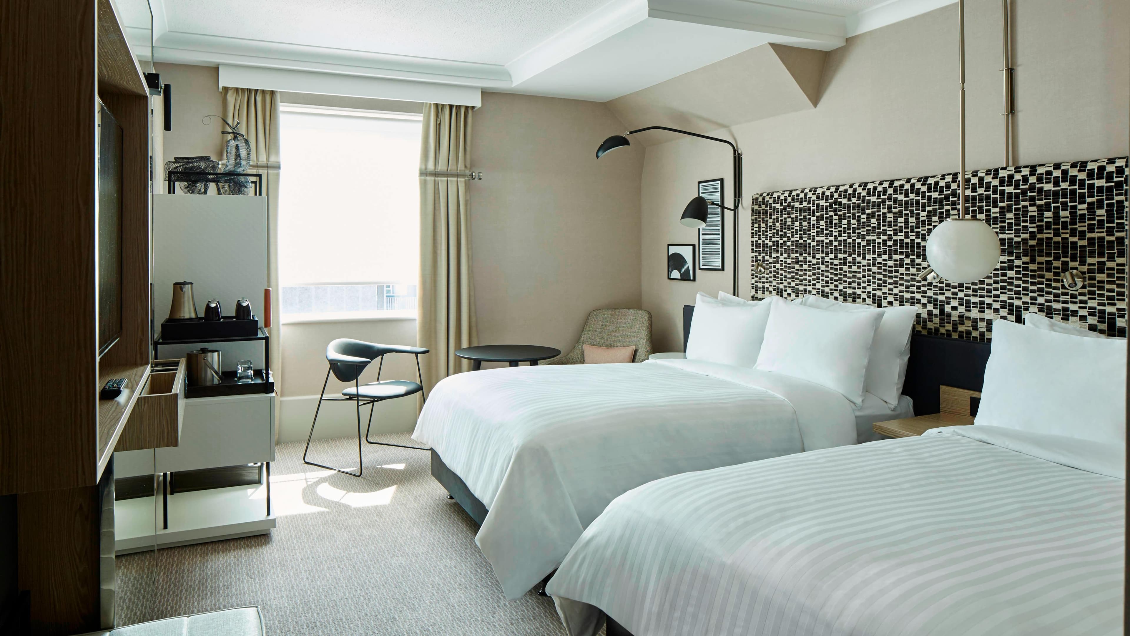 Independent (SPHC) London Bloomsbury Square Hotel — 8