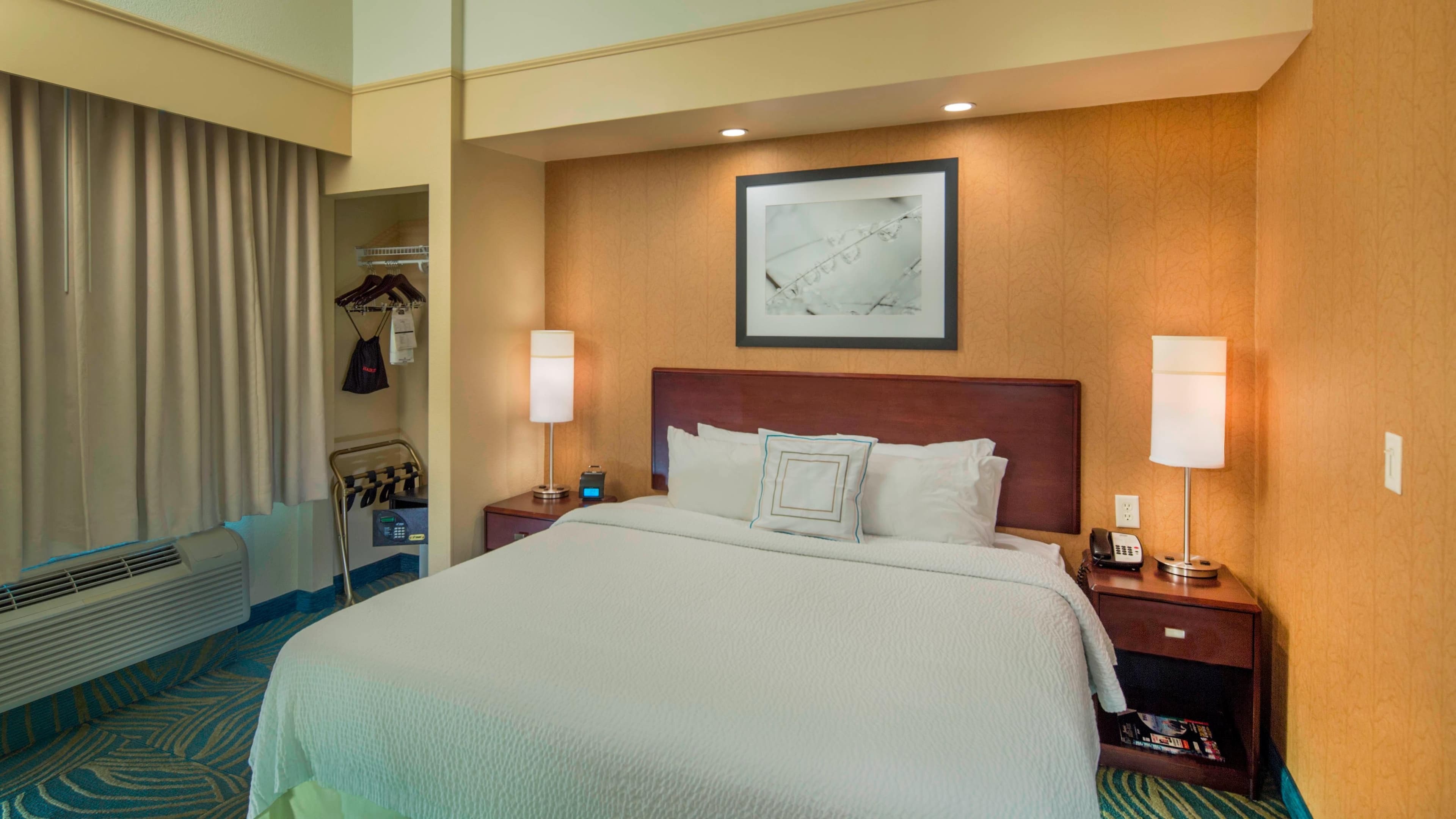 SpringHill Suites Laredo - Image 5
