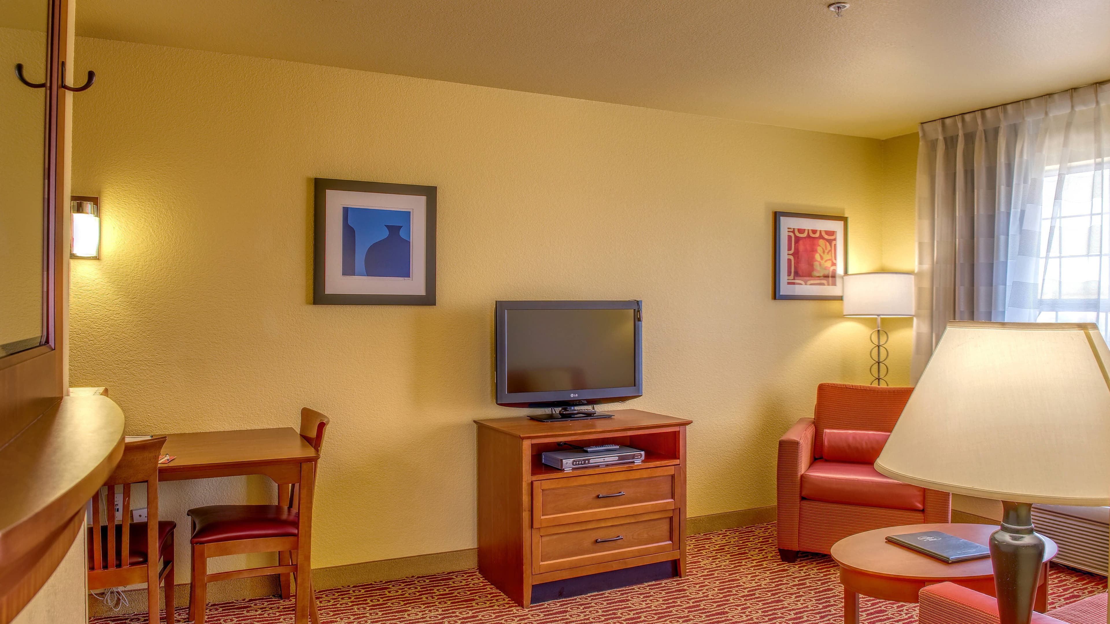 TownePlace Suites Las Cruces - Image 5