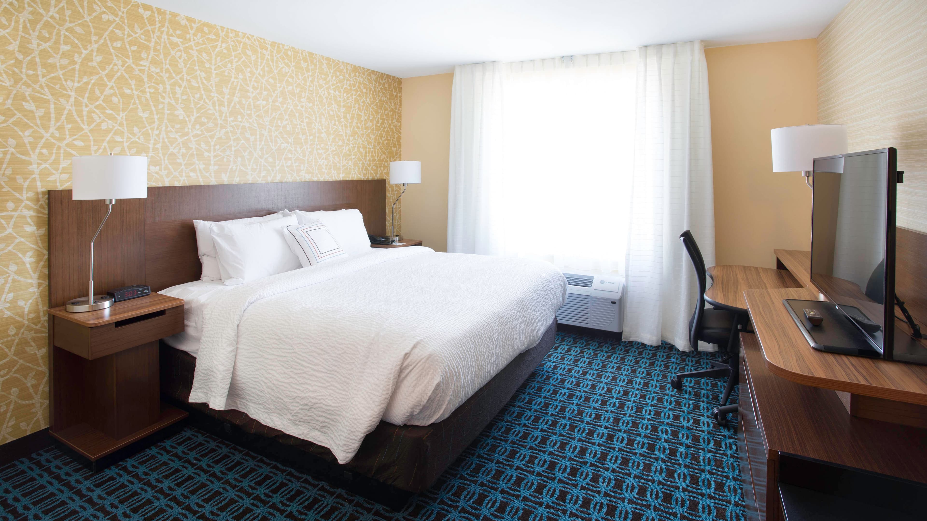 Fairfield Inn & Suites Decorah - Image 2