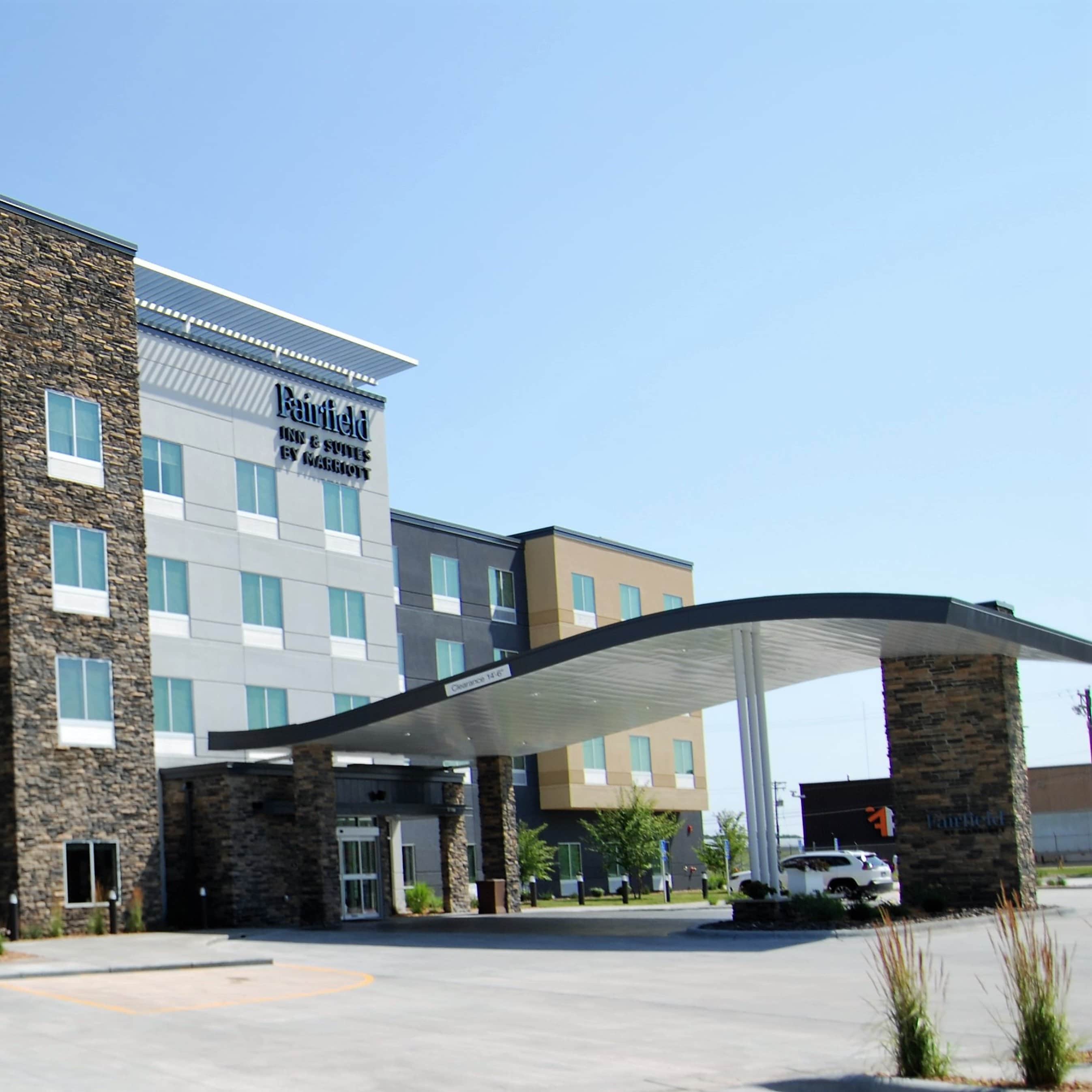 Fairfield Inn & Suites Winona - Image 1