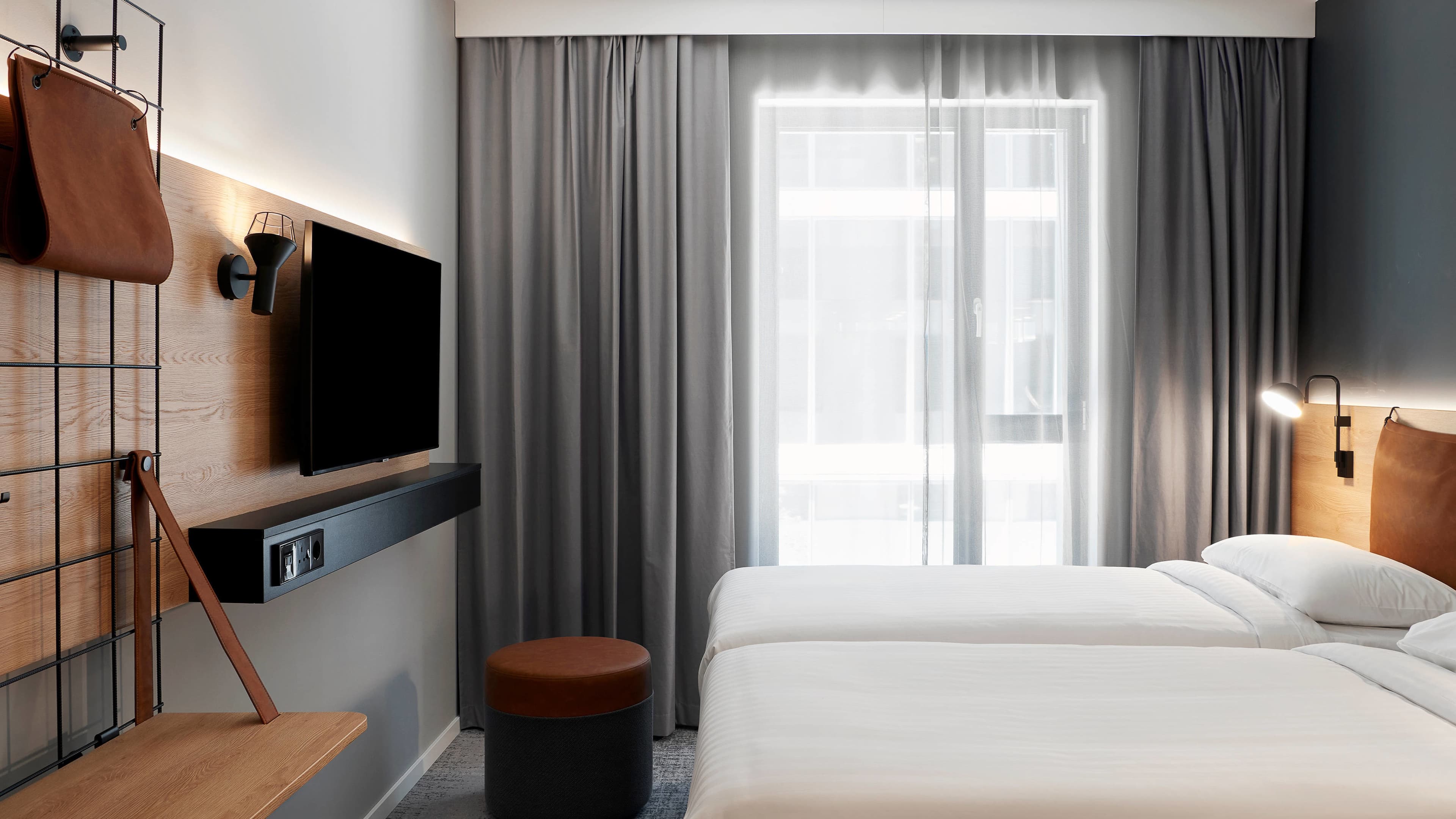 Moxy Milton Keynes — 9