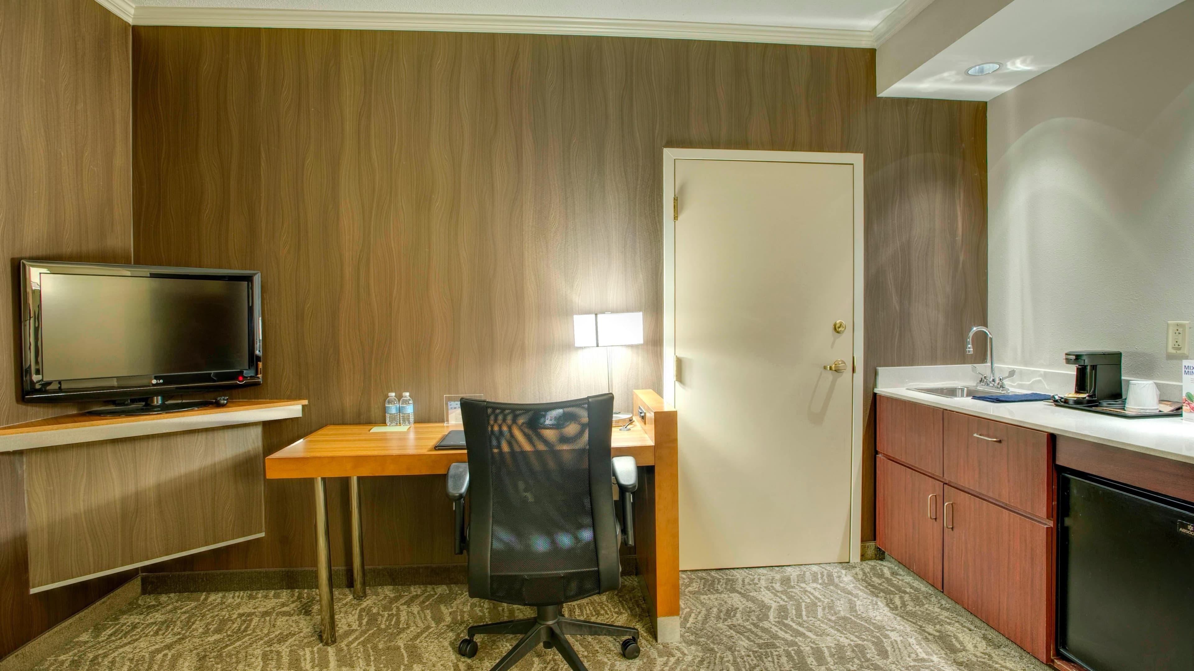 Suite - Image 4