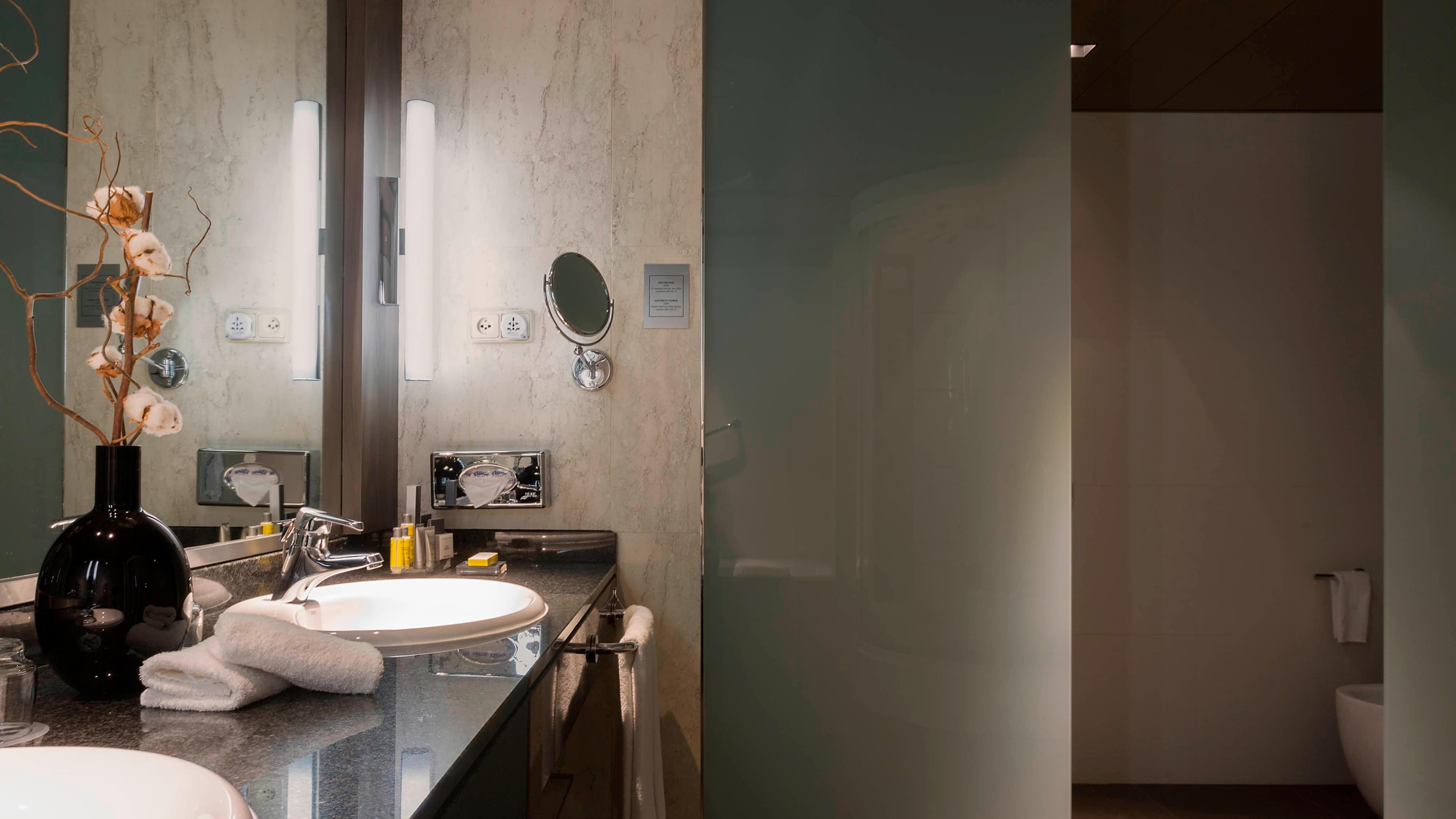Madrid Marriott Auditorium Hotel & Conference Center — 22
