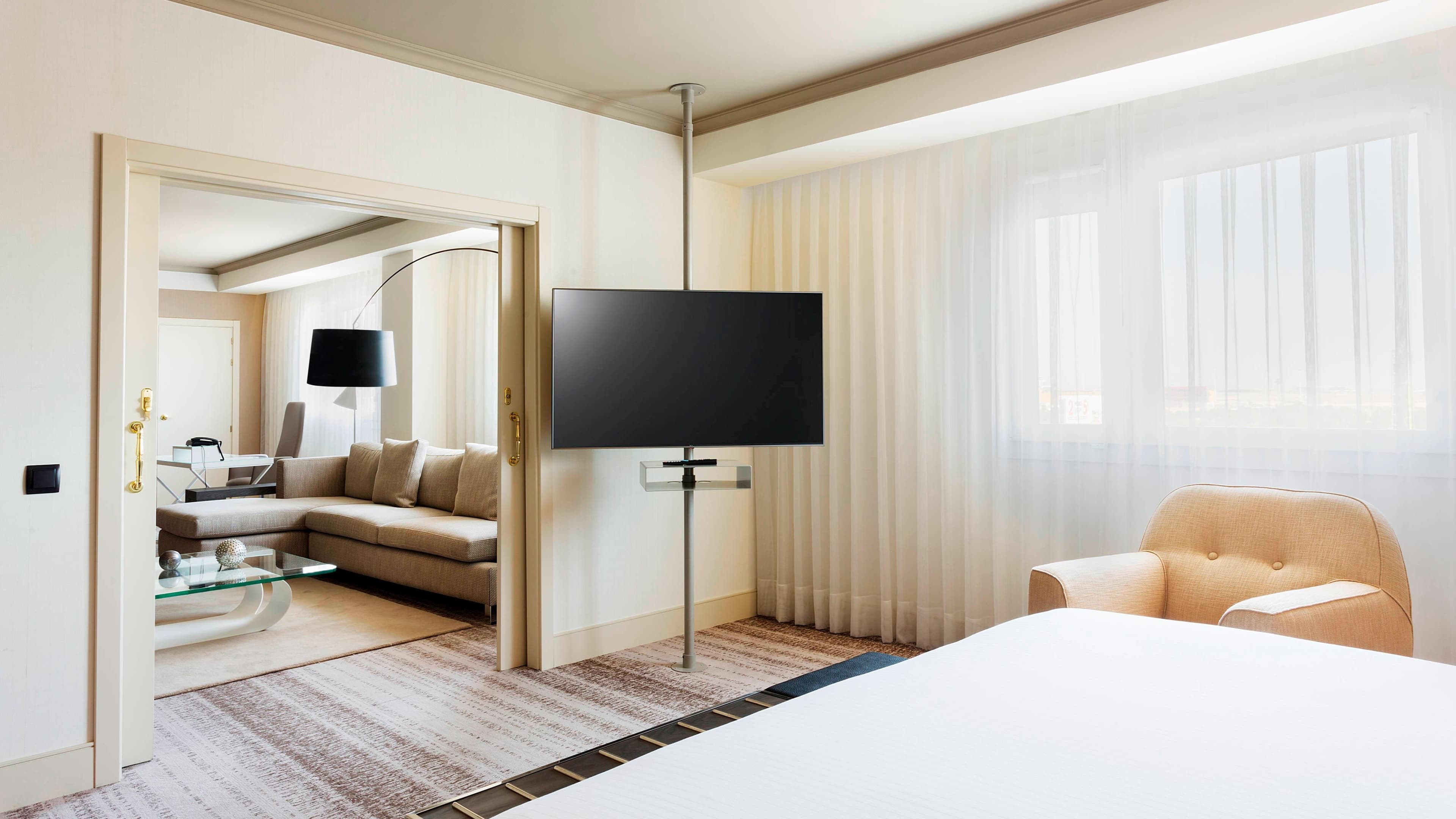 Madrid Marriott Auditorium Hotel & Conference Center — 18