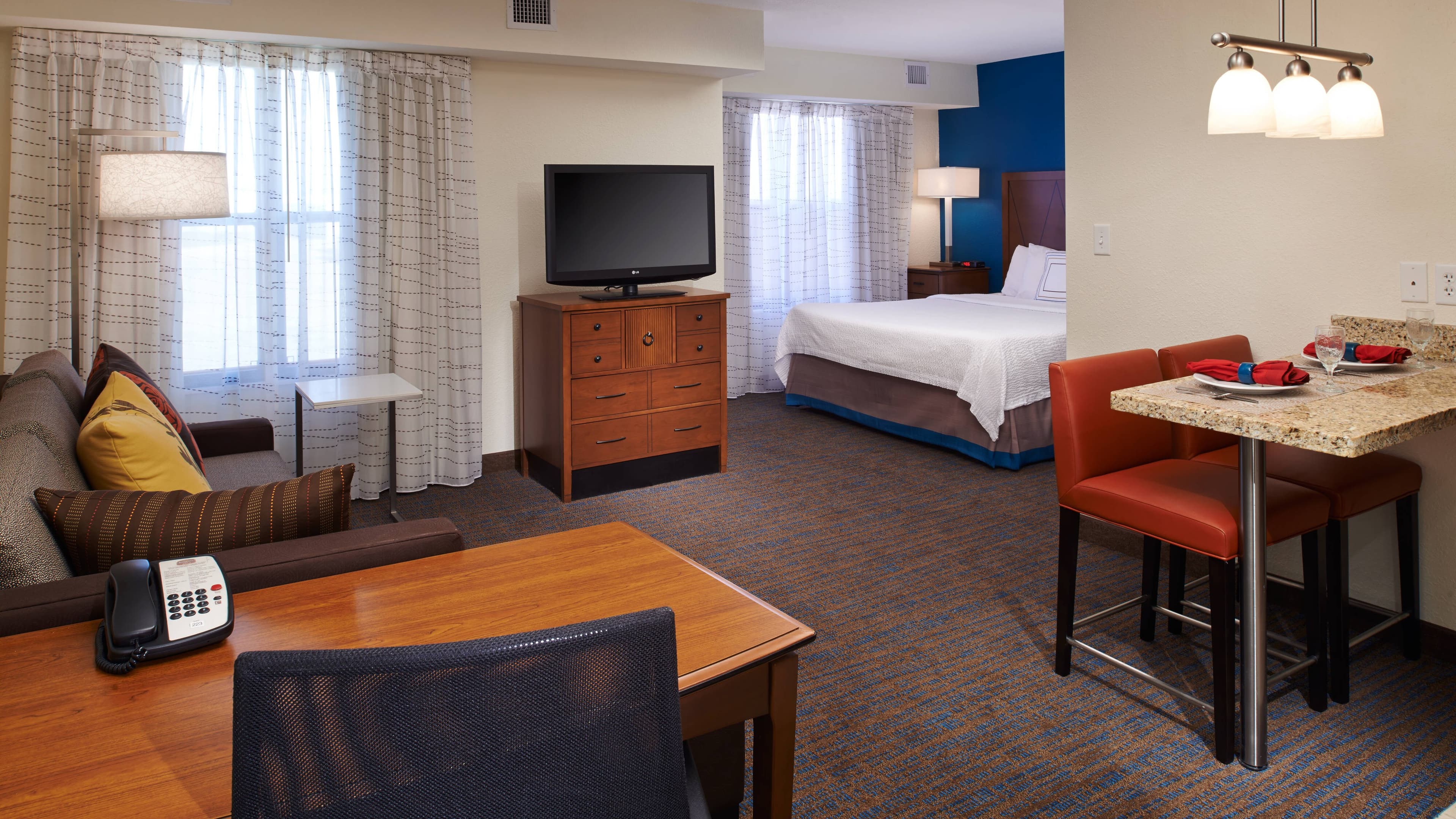 Residence Inn Saginaw - Image 2