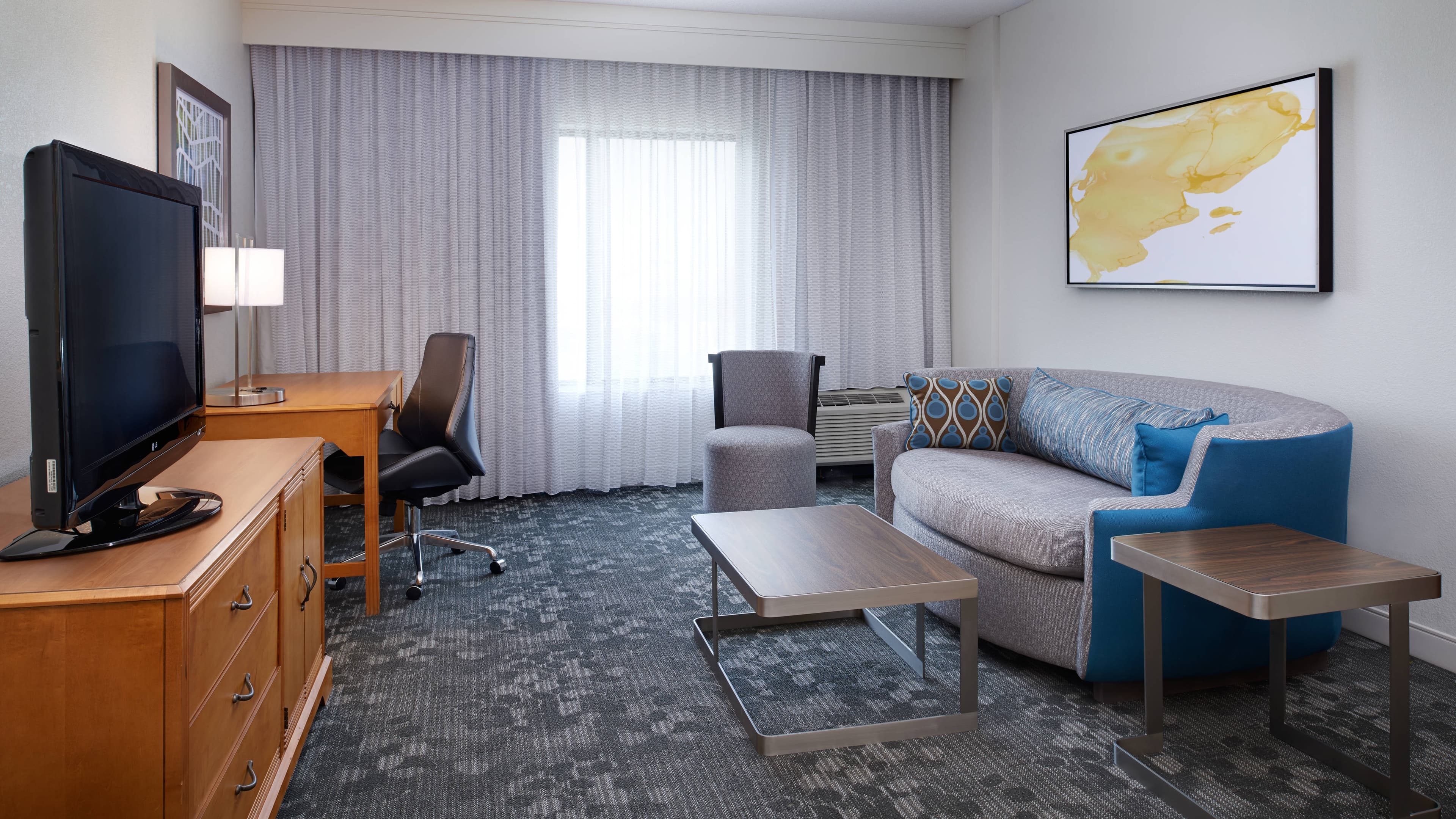 Courtyard Kansas City Overland Park/Convention Center — 10