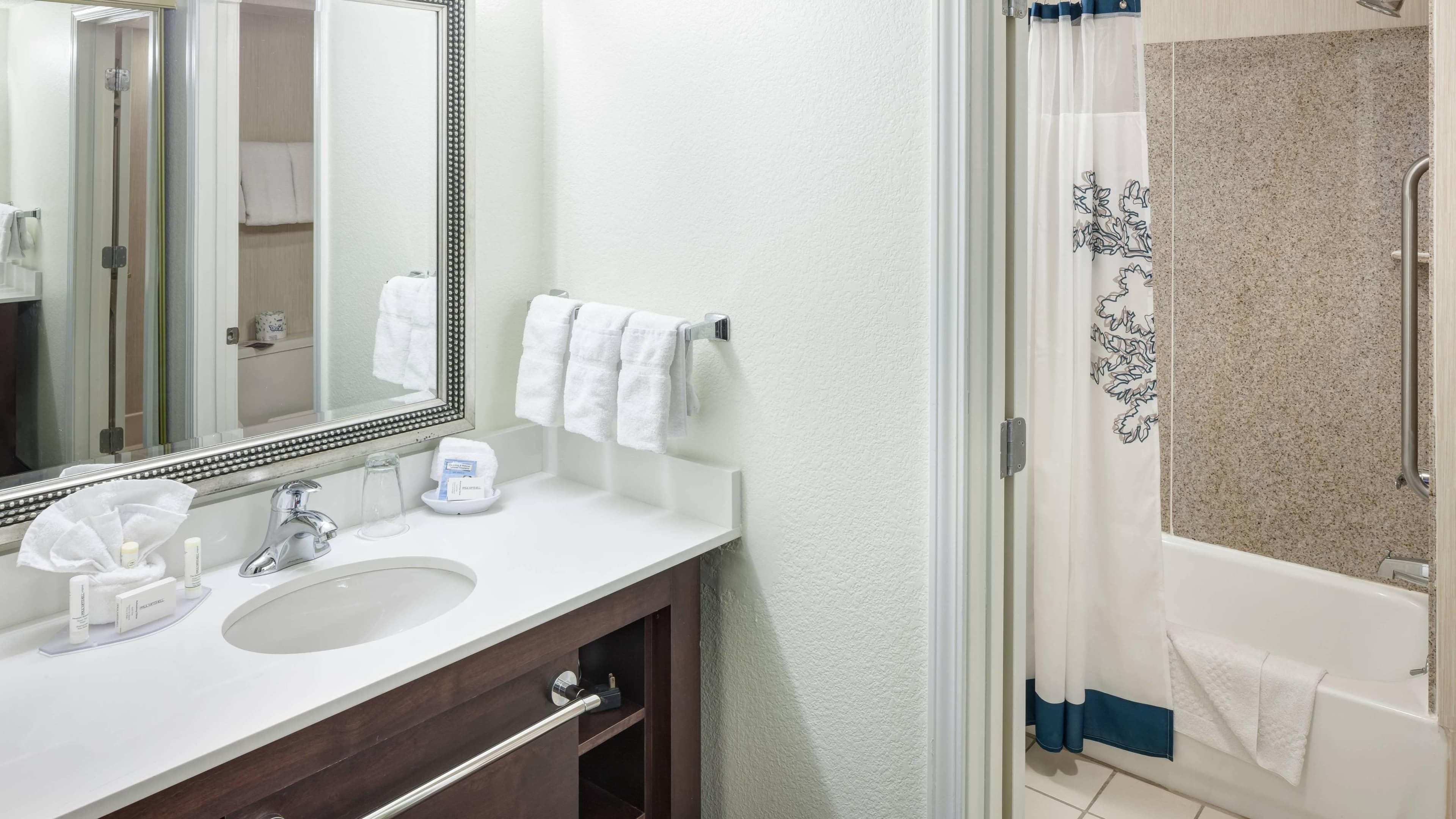Residence Inn Kansas City Country Club Plaza — 10