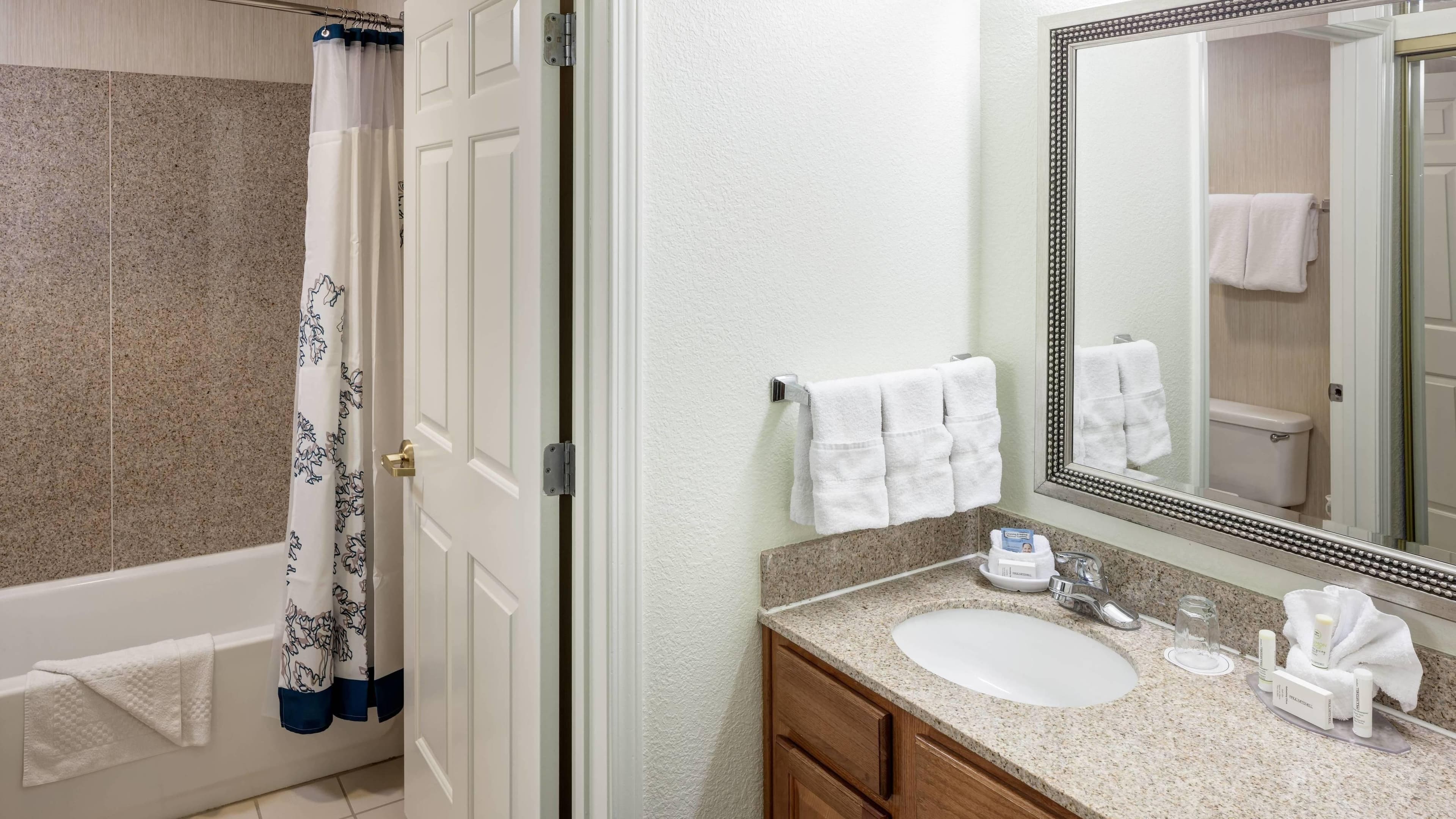 Residence Inn Kansas City Country Club Plaza - Image 5