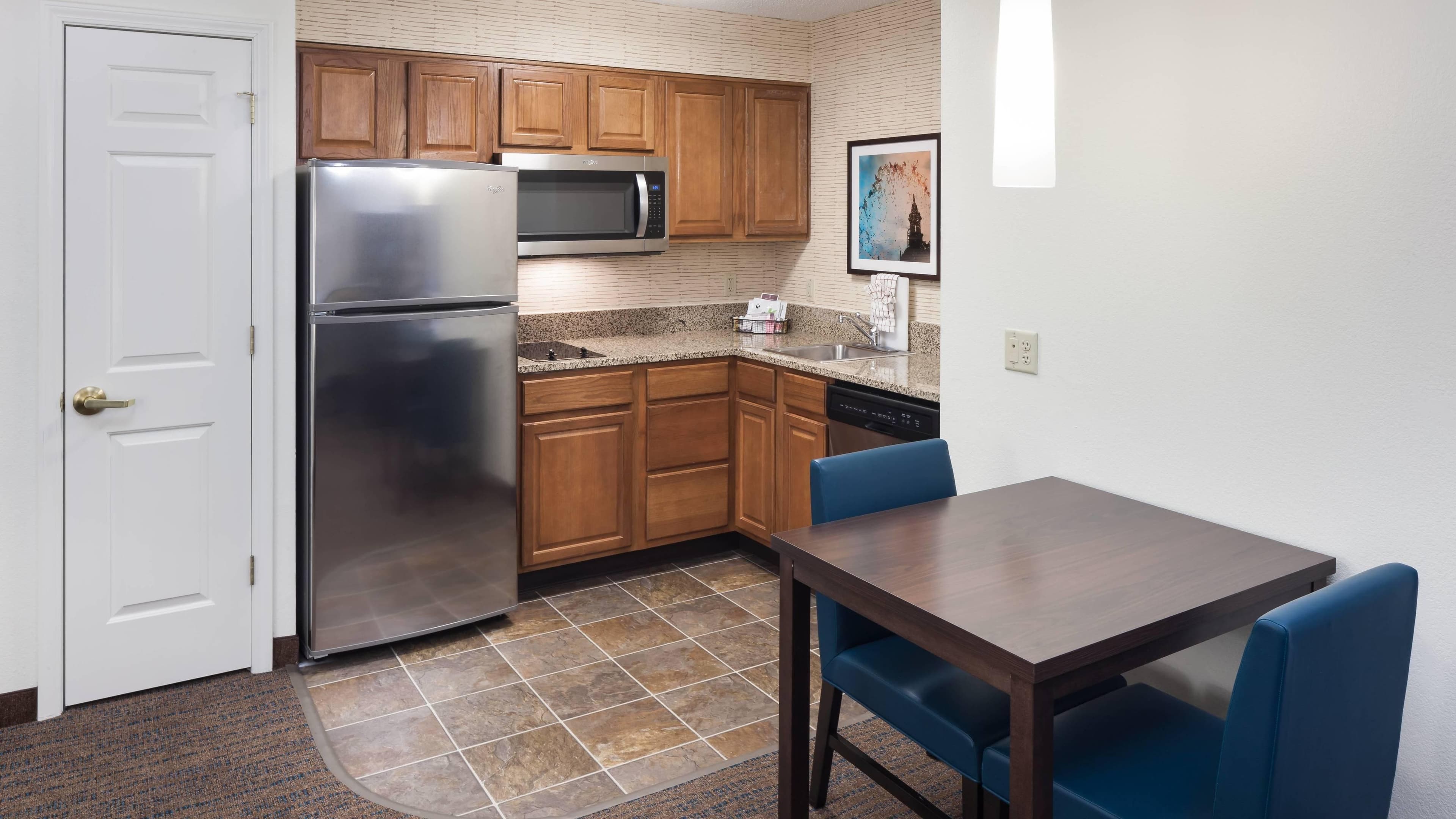 Residence Inn Kansas City Country Club Plaza — 14