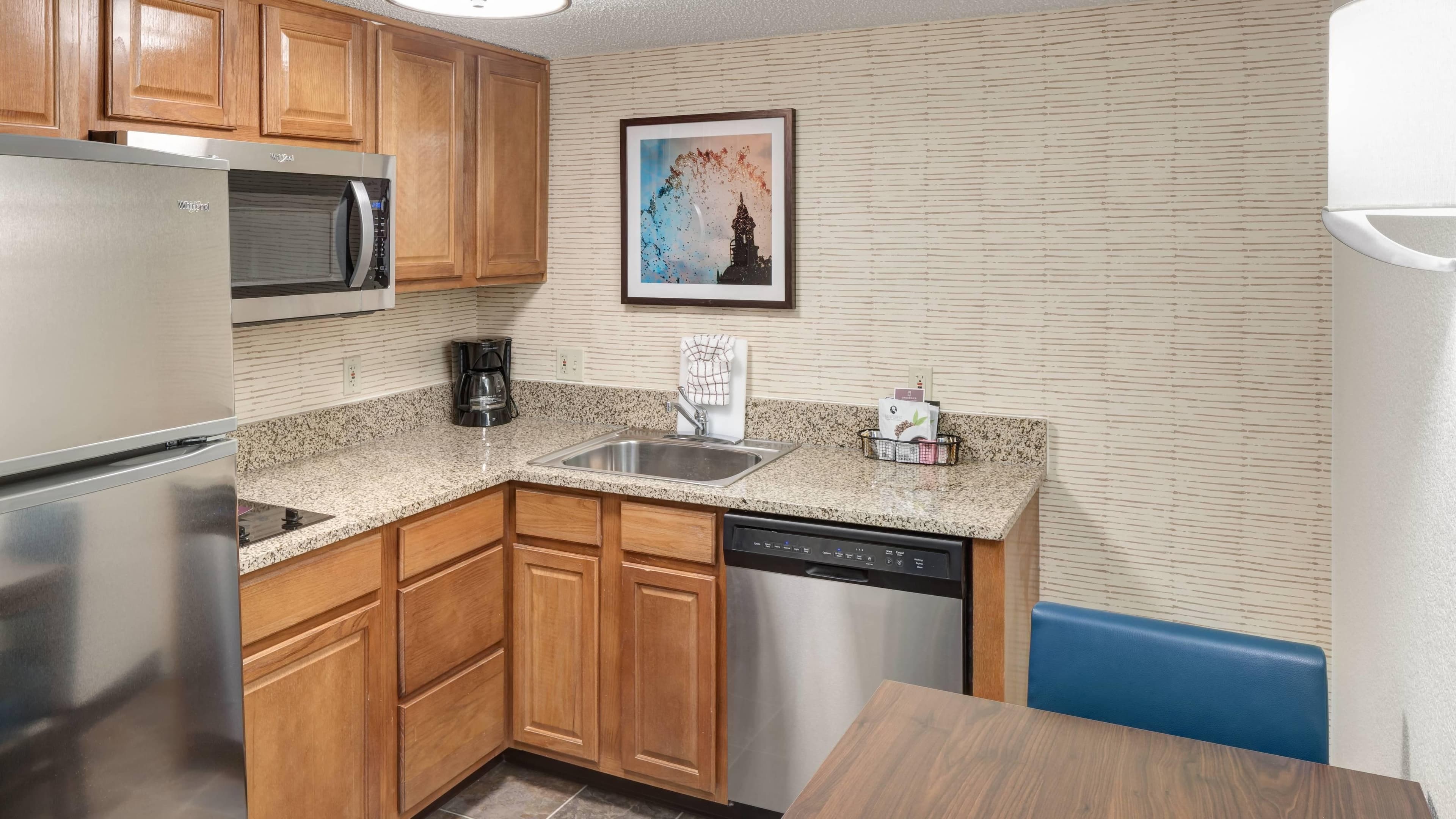 Residence Inn Kansas City Country Club Plaza — 9