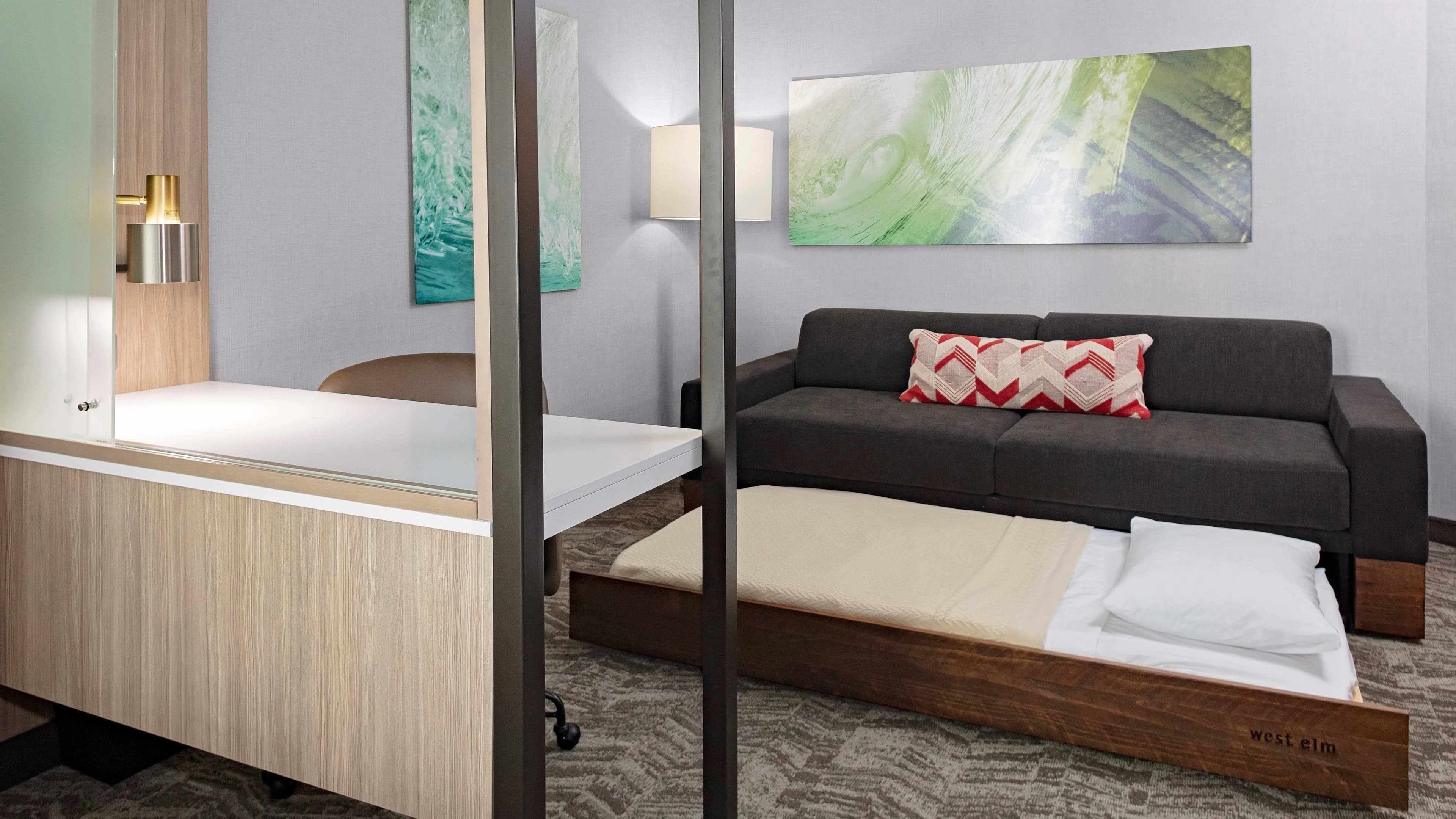 SpringHill Suites Kansas City Plaza - Image 3