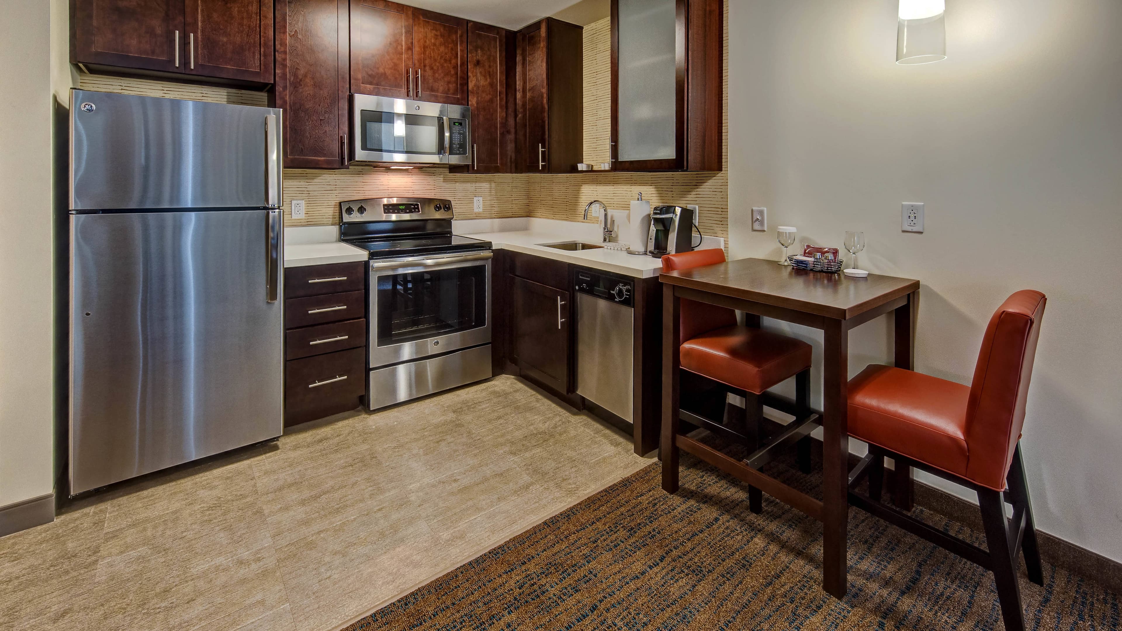 Residence Inn Kansas City Downtown/Convention Center - Image 3