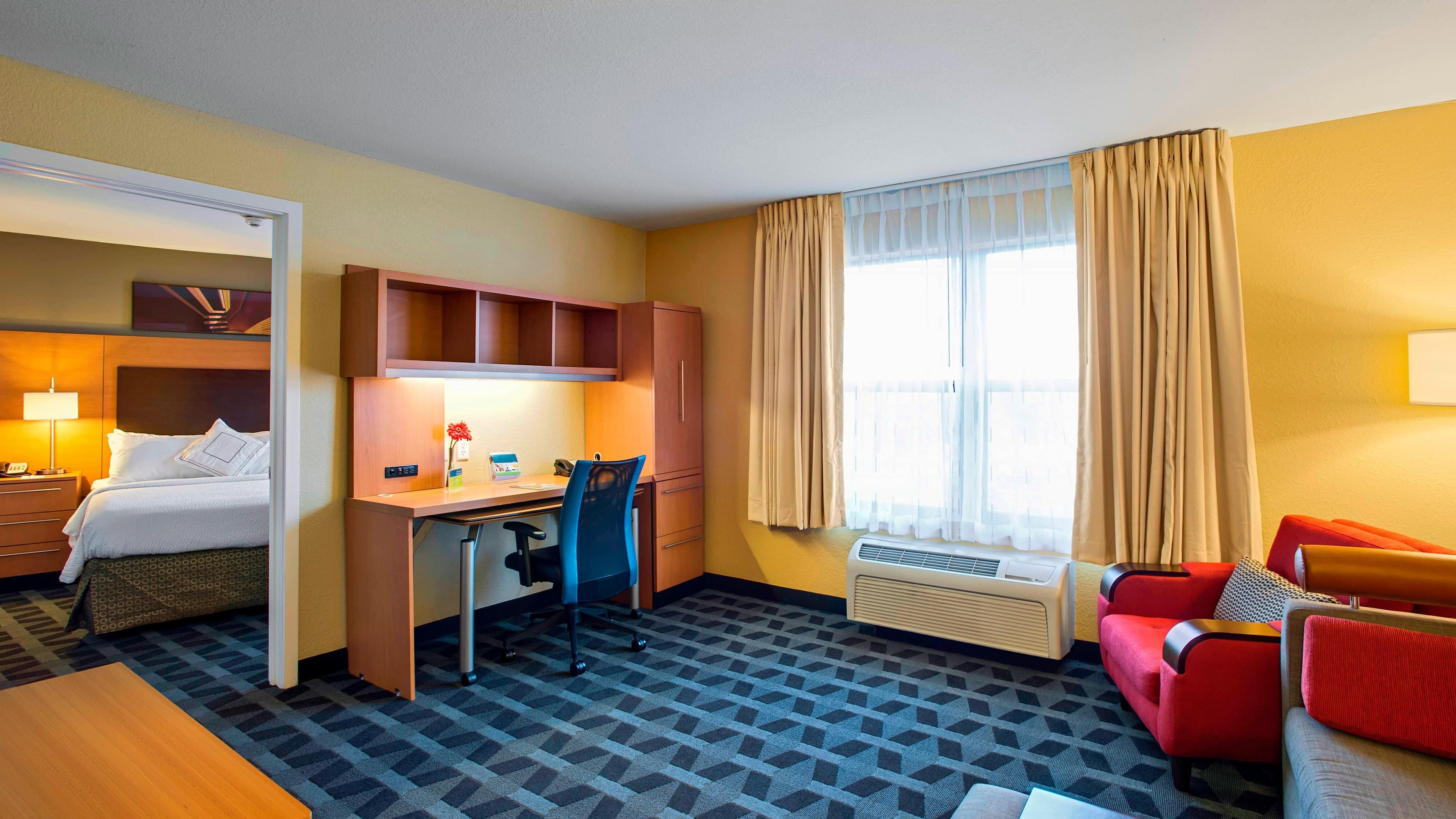 TownePlace Suites Kansas City Overland Park - Image 4