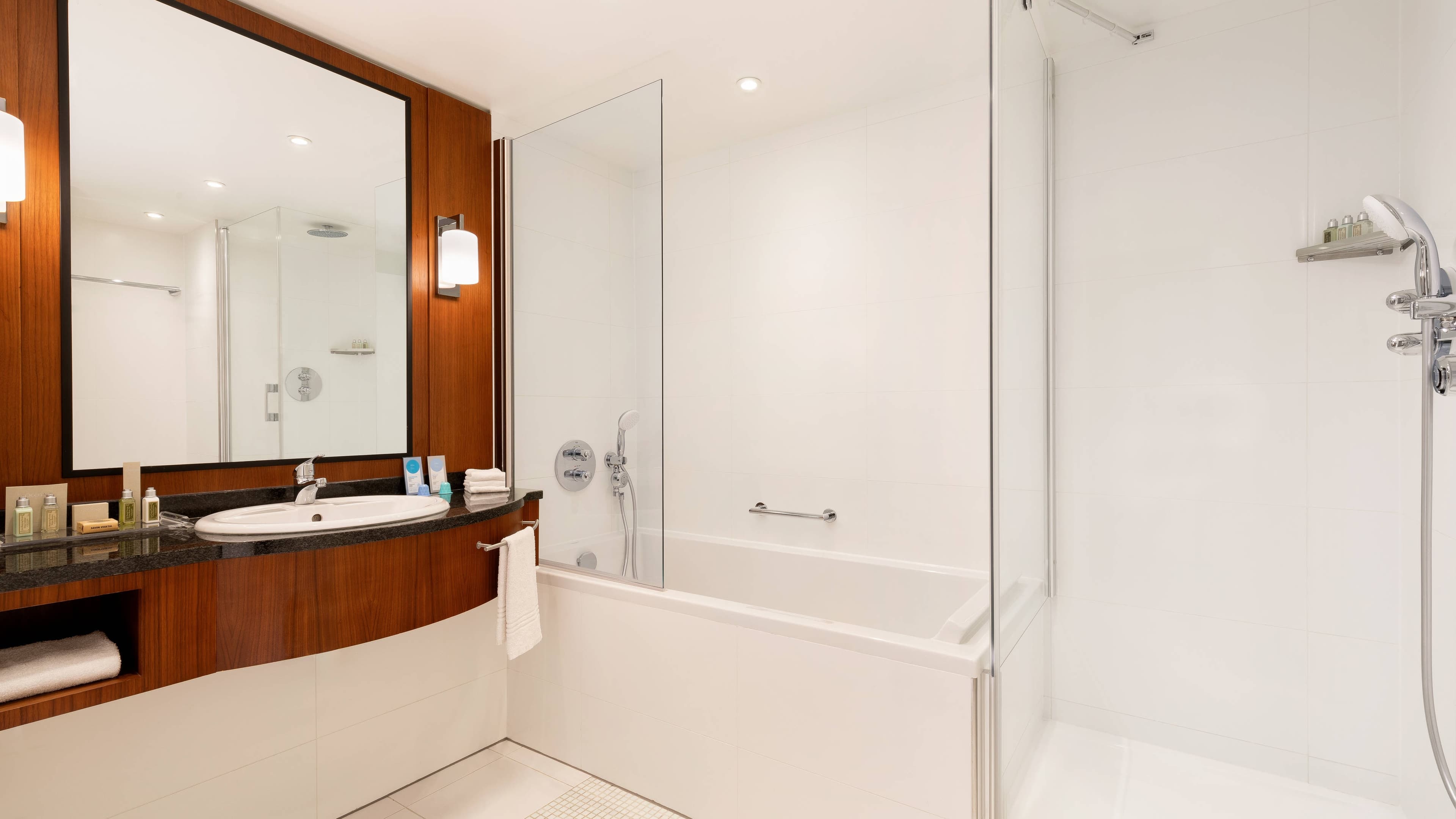 Riviera Marriott Hotel La Porte de Monaco — 37