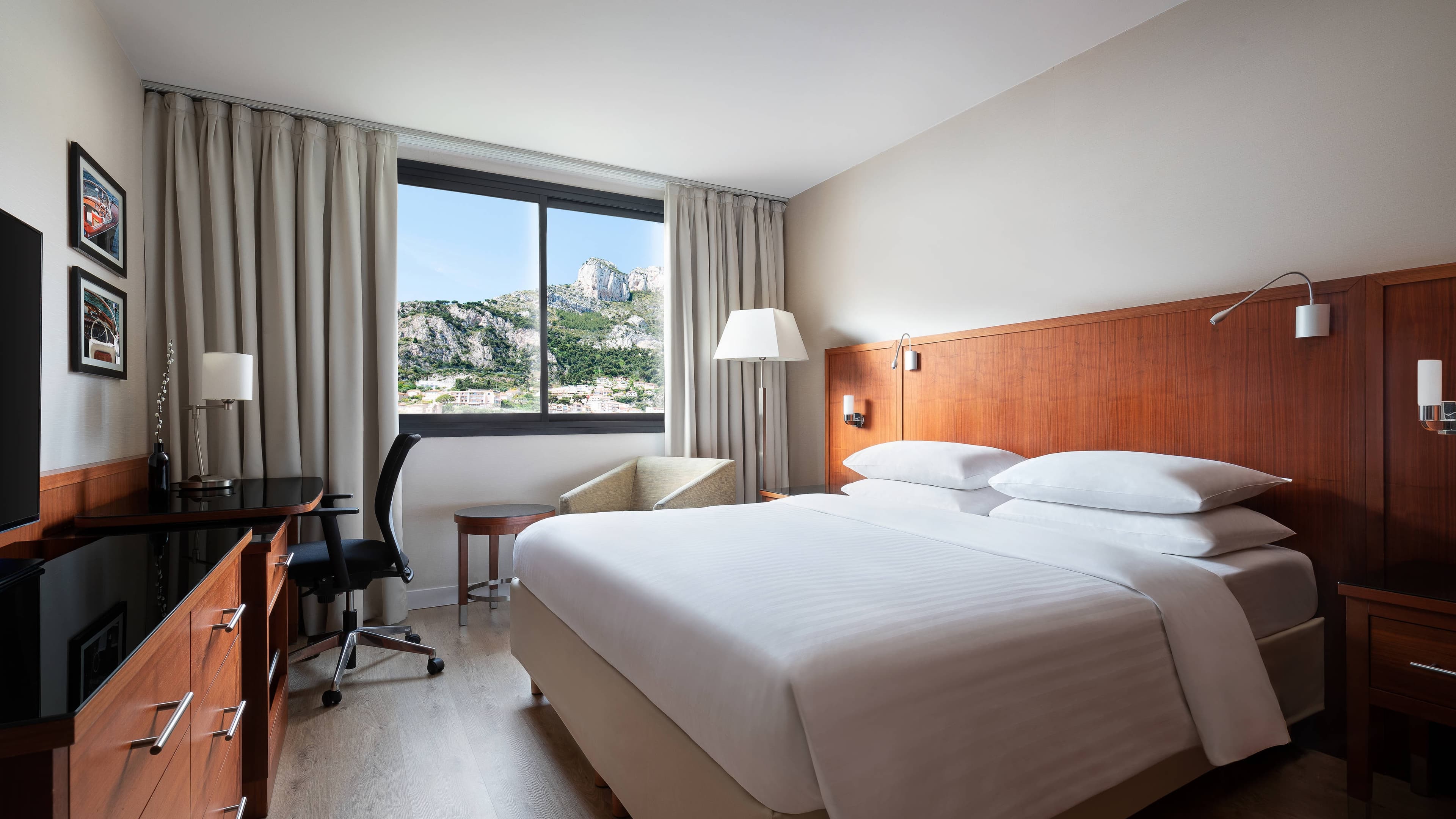 Riviera Marriott Hotel La Porte de Monaco — 23