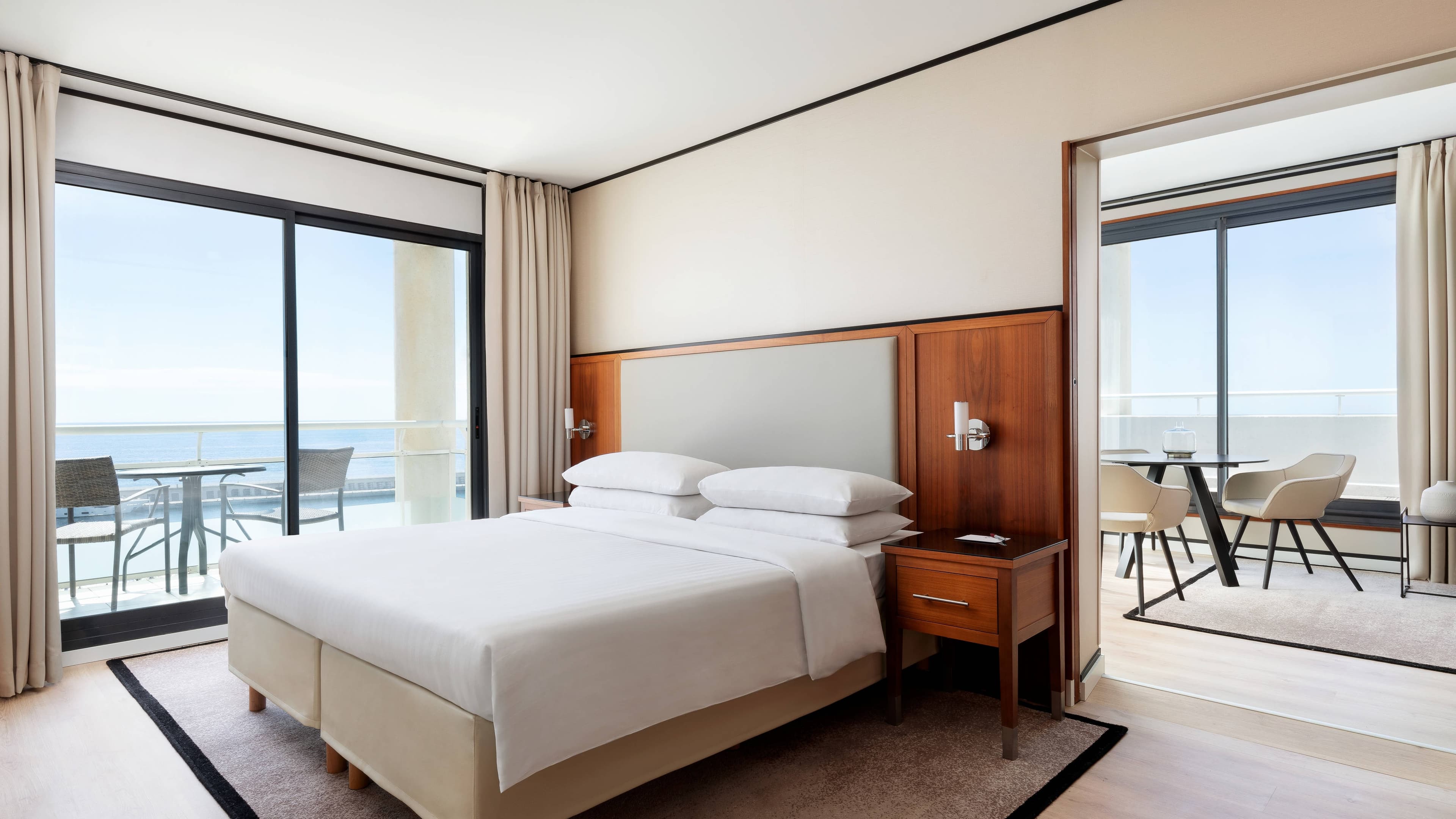 Riviera Marriott Hotel La Porte de Monaco — 33