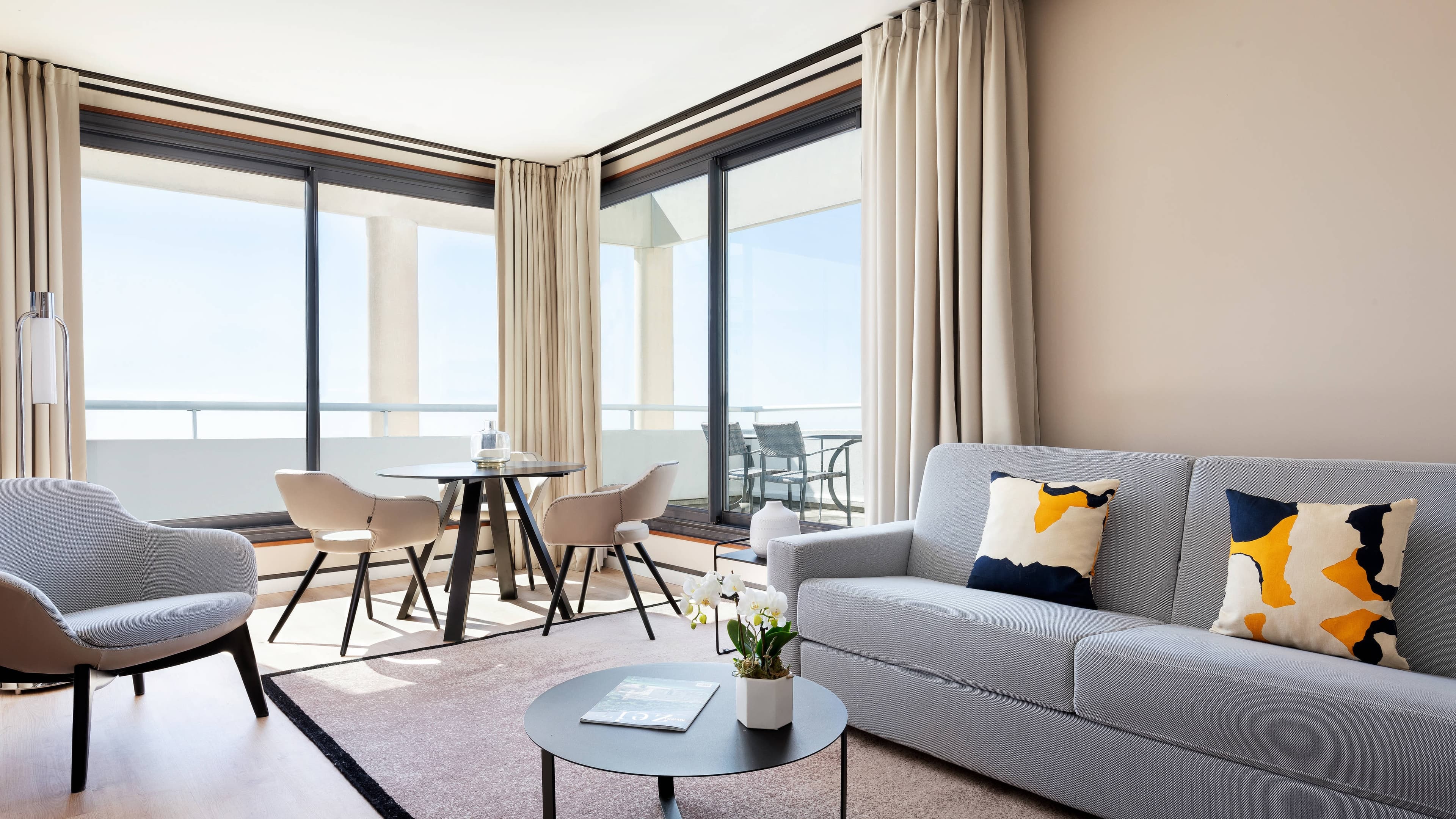 Riviera Marriott Hotel La Porte de Monaco — 32